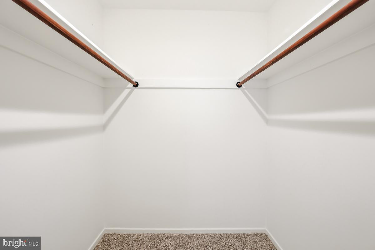 VILLAGE OF LONG REACH - Residential