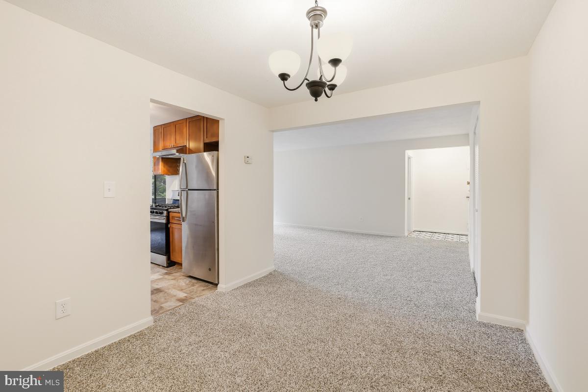 VILLAGE OF LONG REACH - Residential