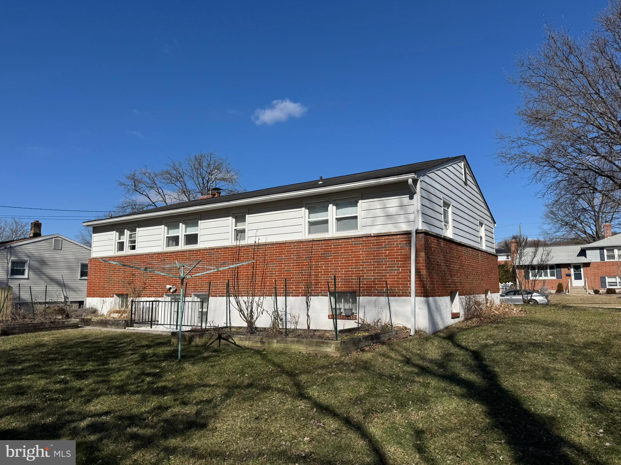 HAVERFORD - Residential