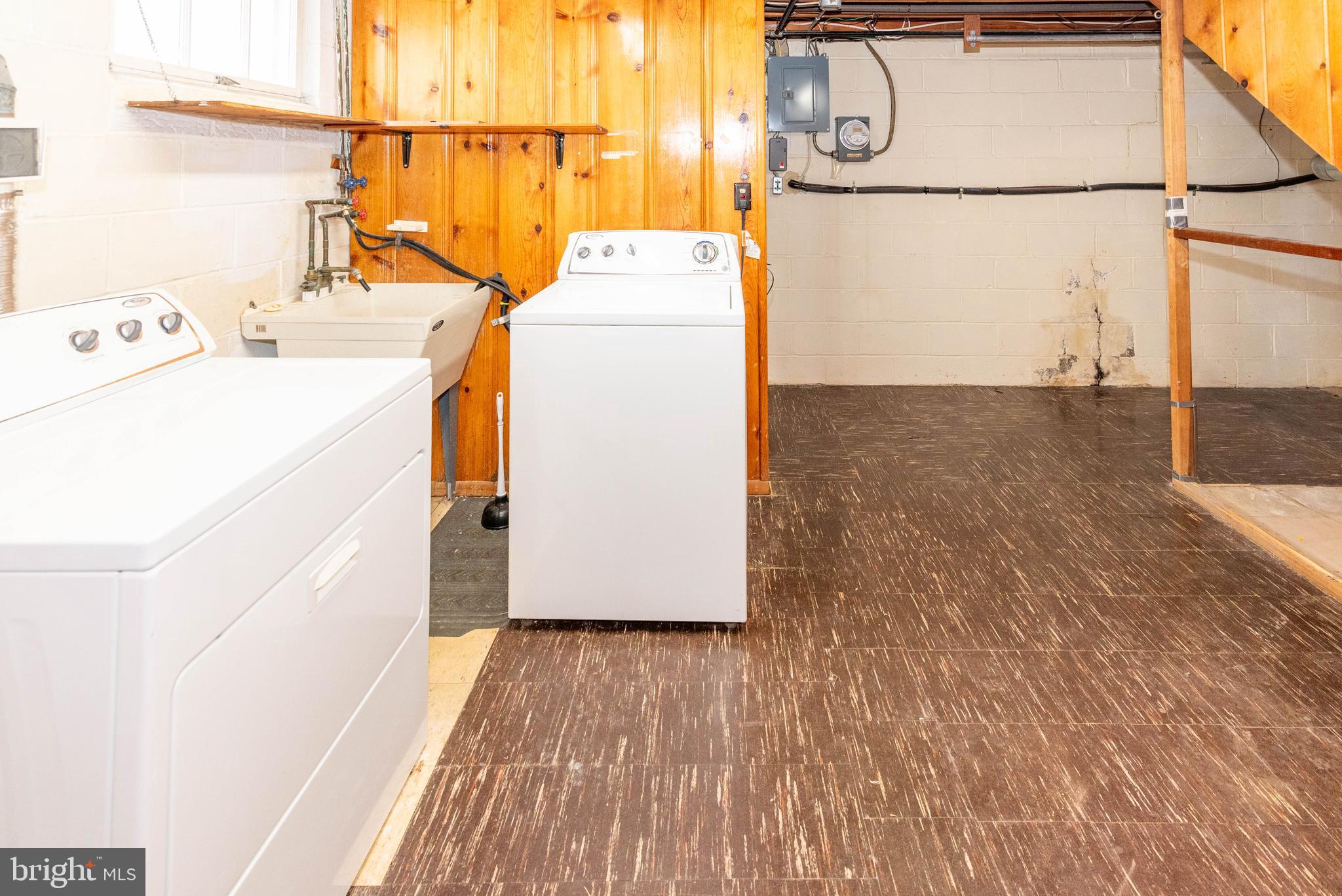 HAVERFORD - Residential