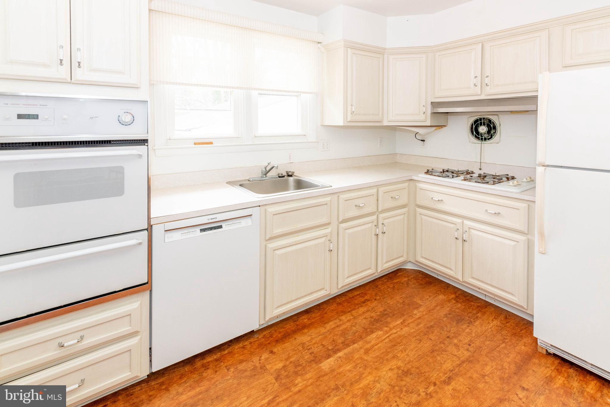 HAVERFORD - Residential