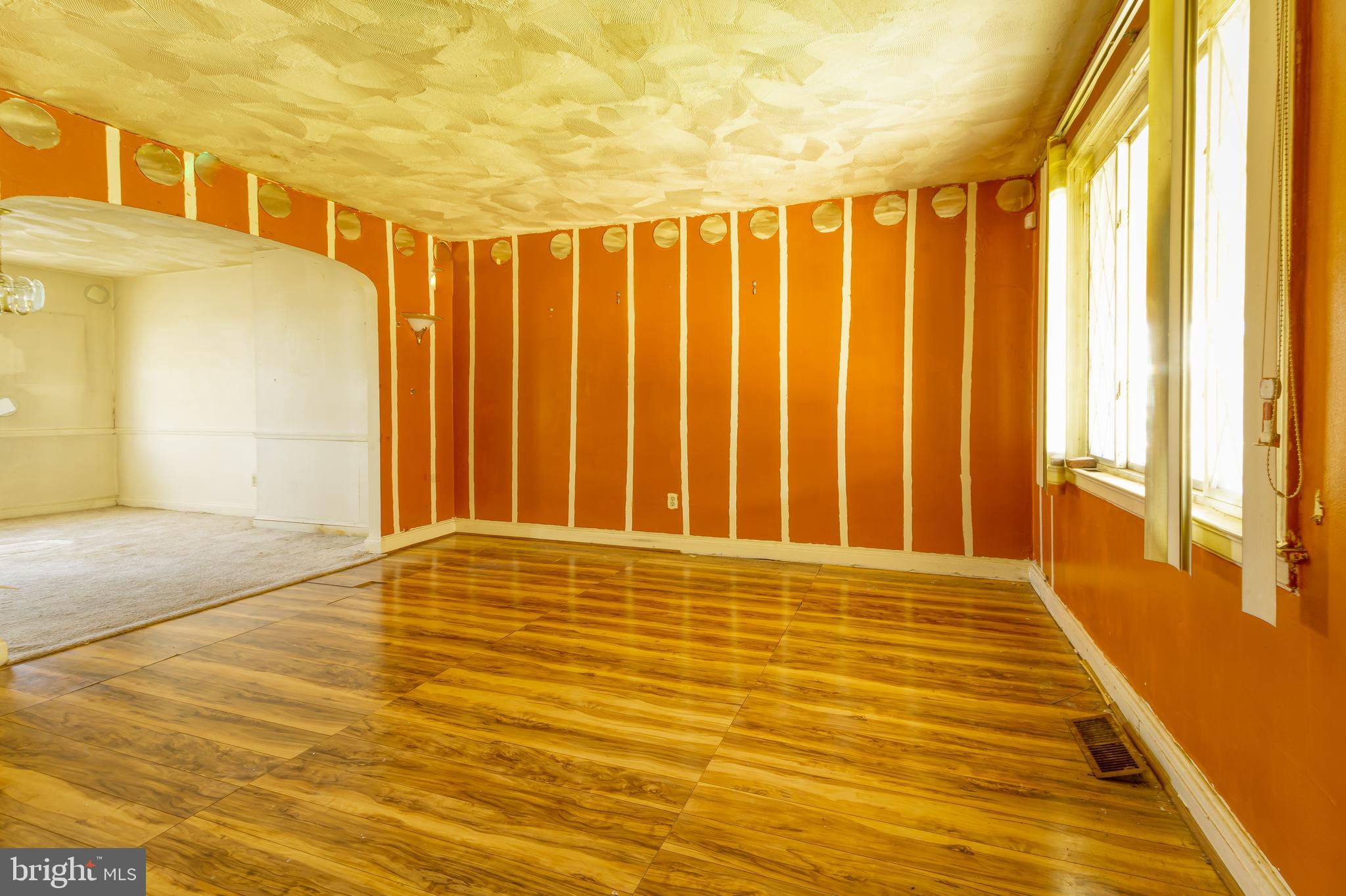 EDNOR GARDENS - LAKESIDE - Residential