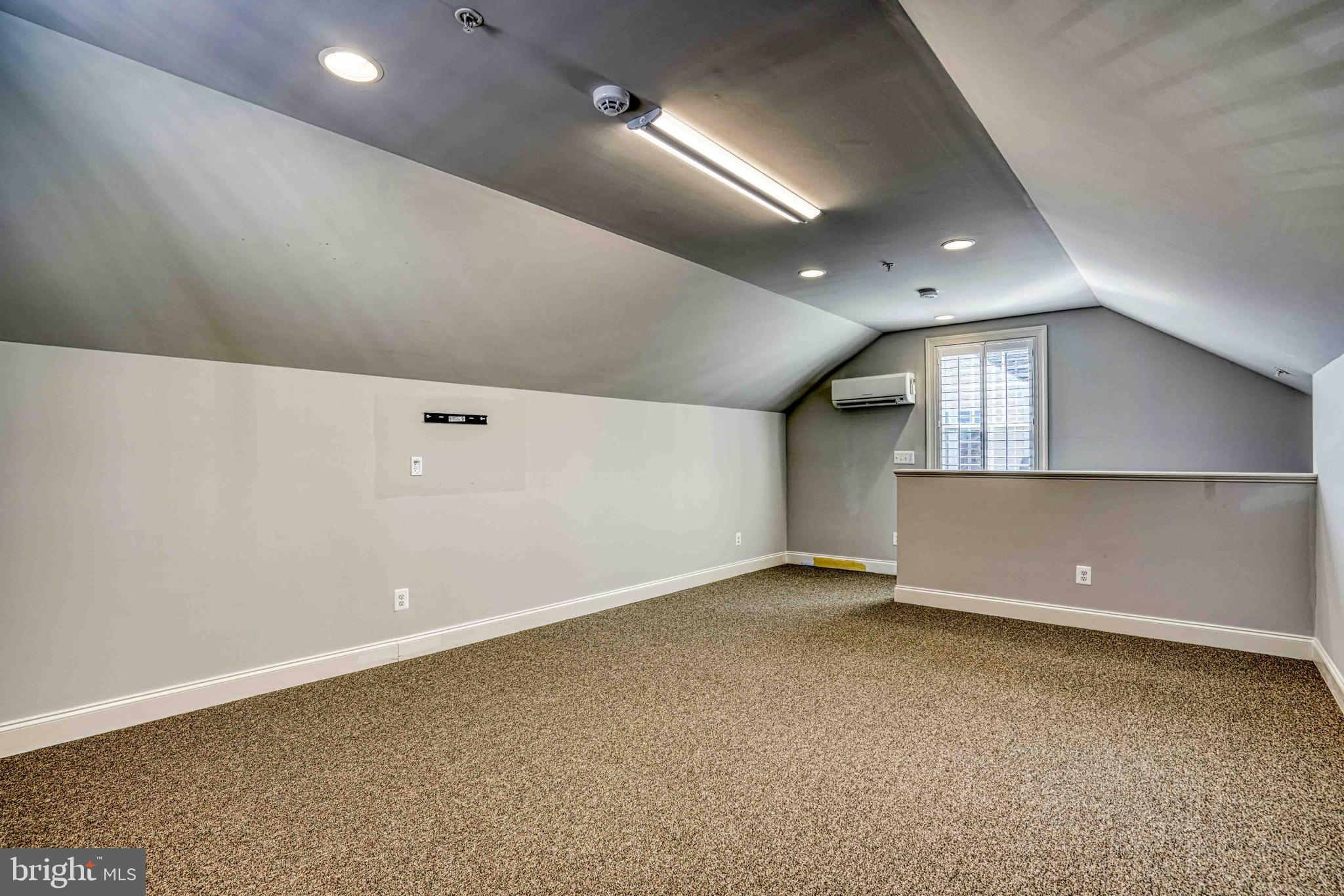 GIBSONS GRANT - Residential