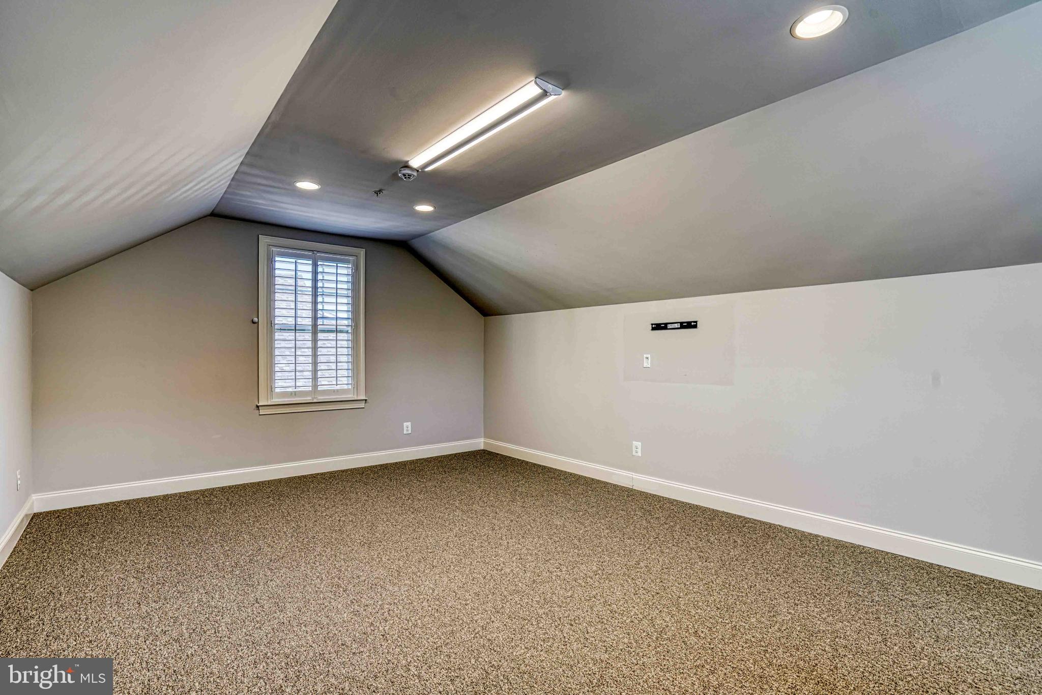 GIBSONS GRANT - Residential