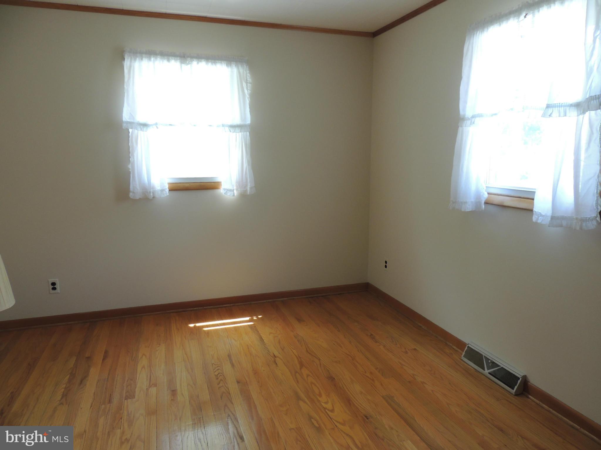 LYNCH POINT - Residential