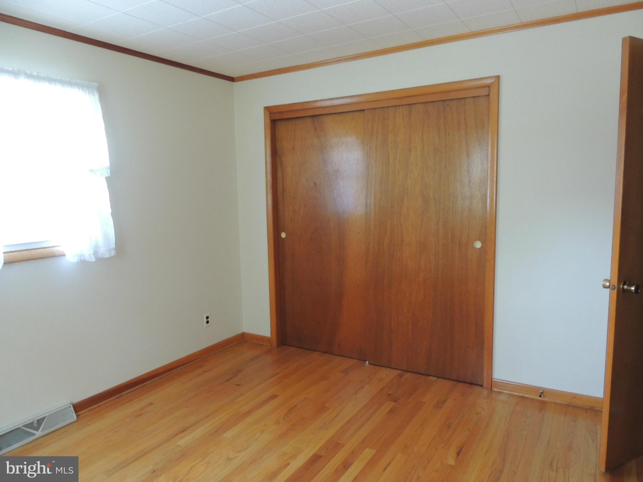 LYNCH POINT - Residential