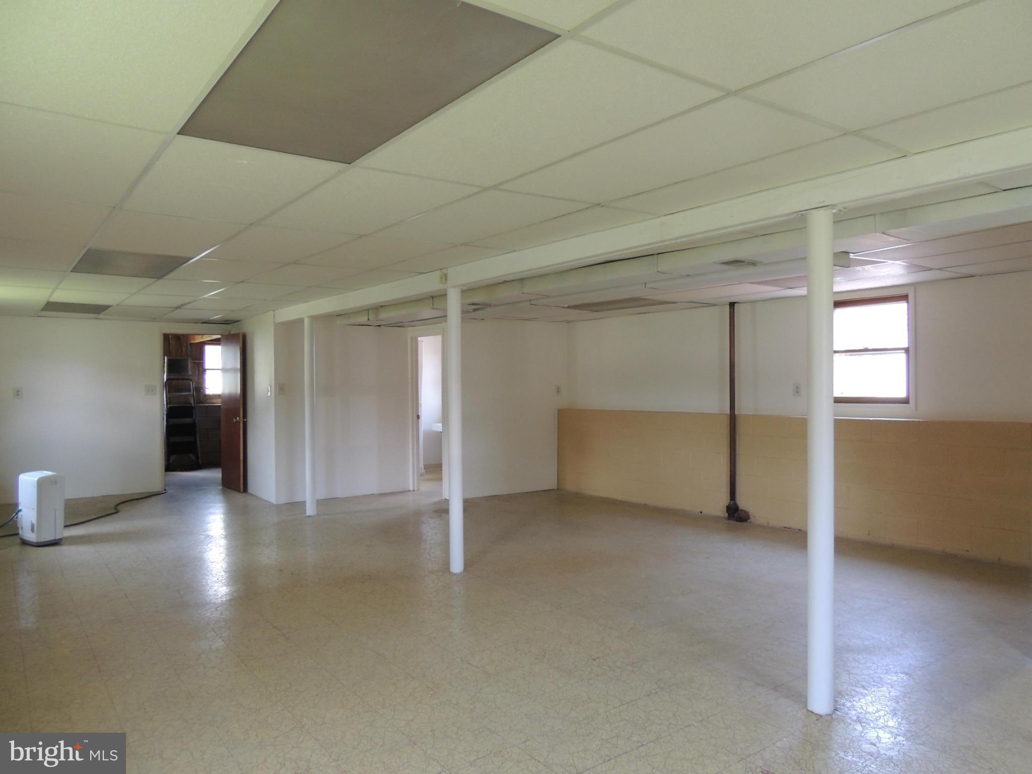 LYNCH POINT - Residential