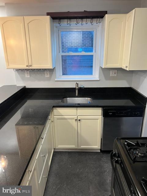 WHEATON HILLS - Residential Lease