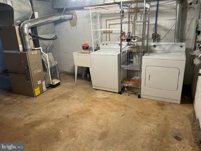 WHEATON HILLS - Residential Lease