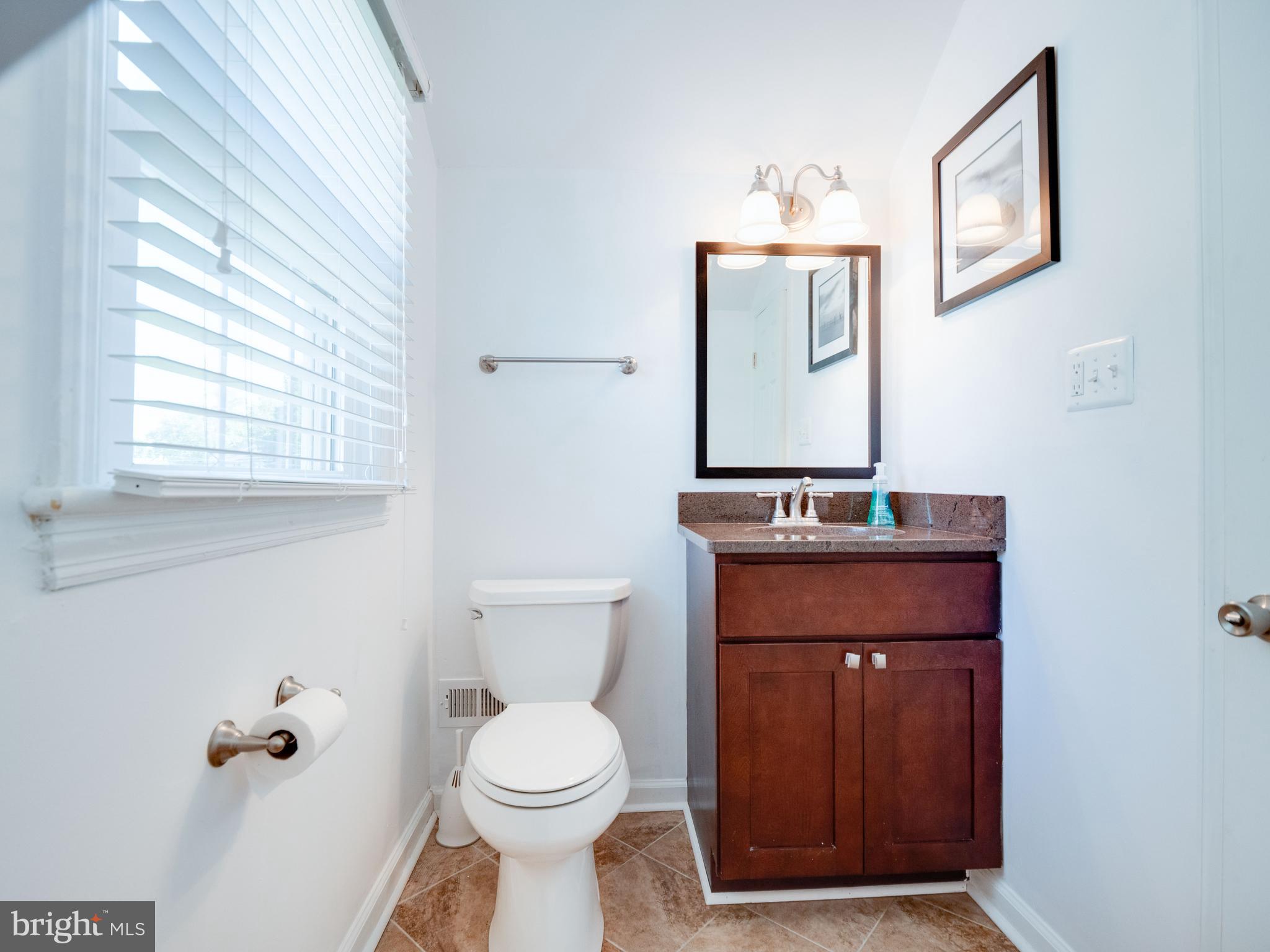 BUCKNELL MANOR - Residential