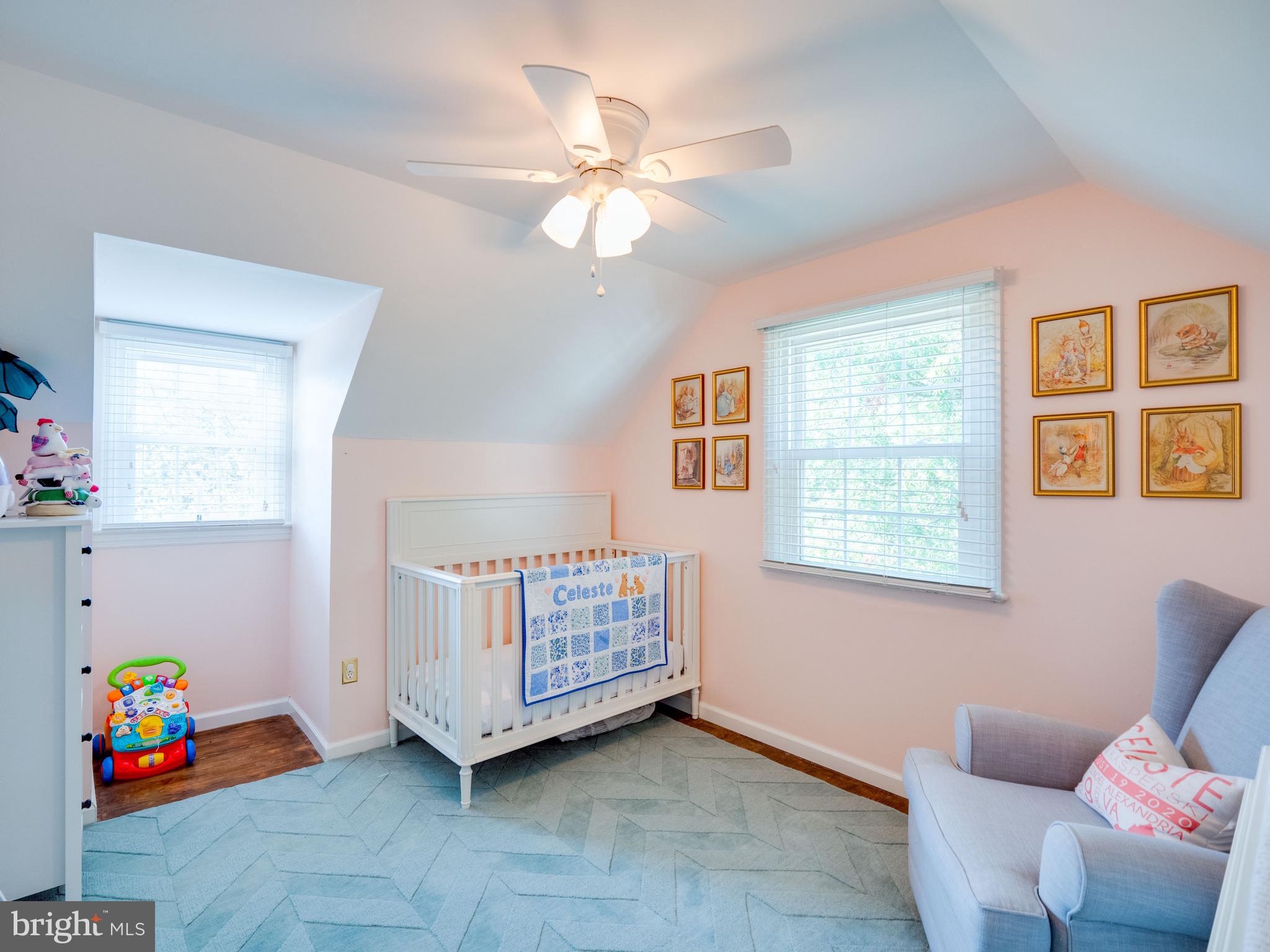 BUCKNELL MANOR - Residential