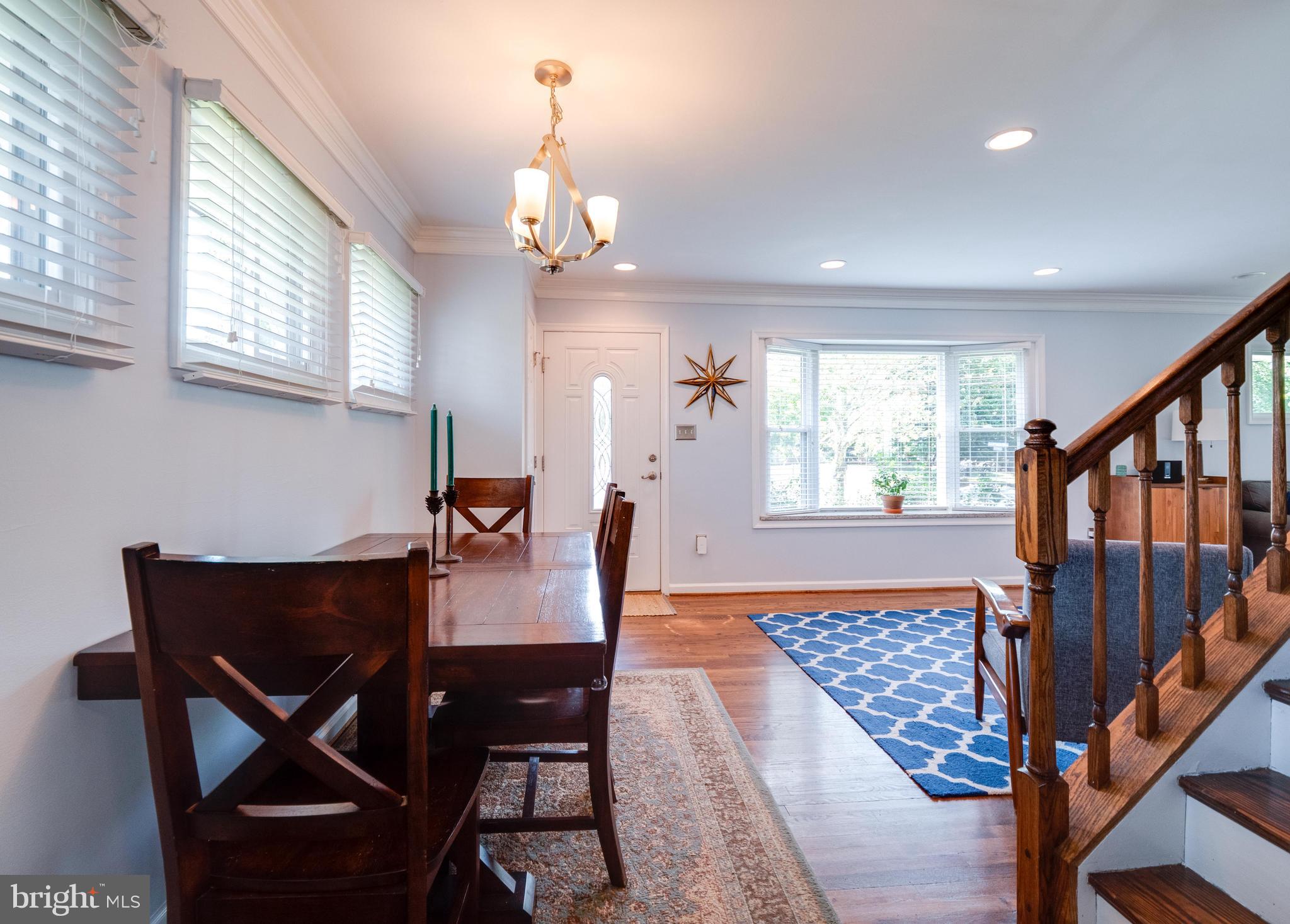 BUCKNELL MANOR - Residential