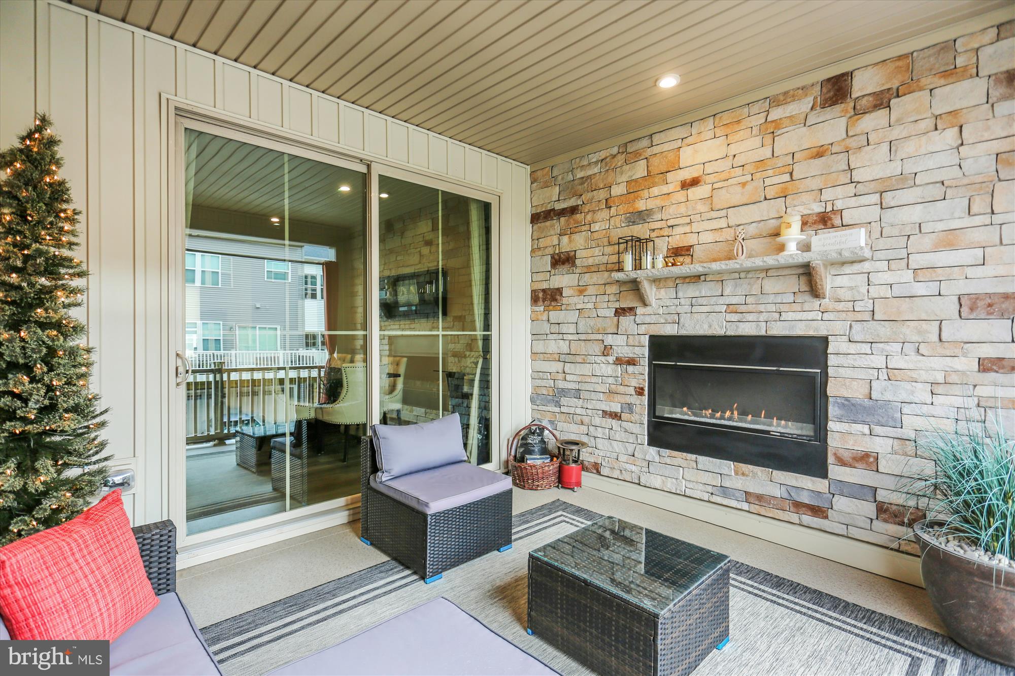 HARRINGTON TERRACE - Residential