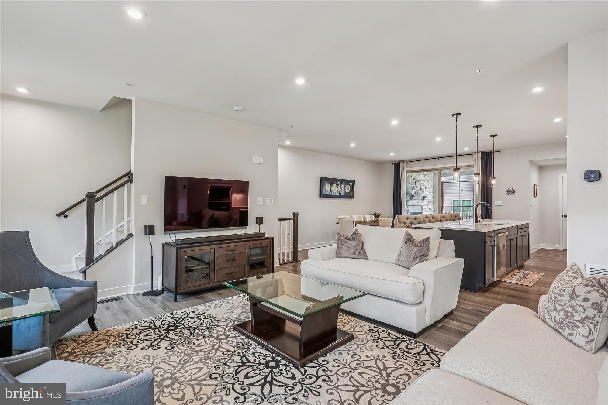 HARRINGTON TERRACE - Residential