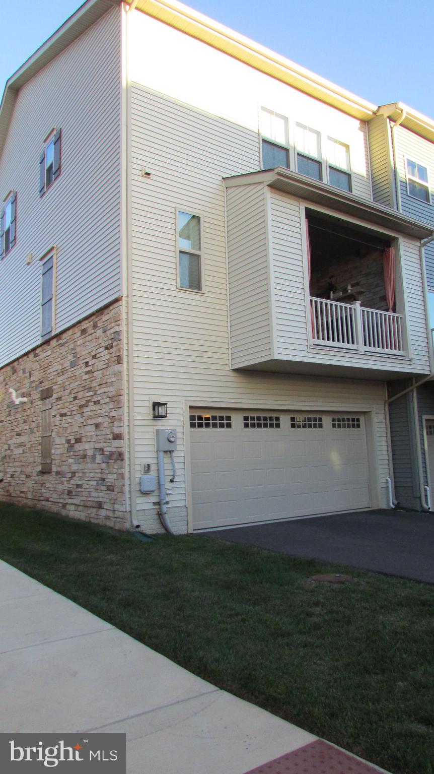 HARRINGTON TERRACE - Residential