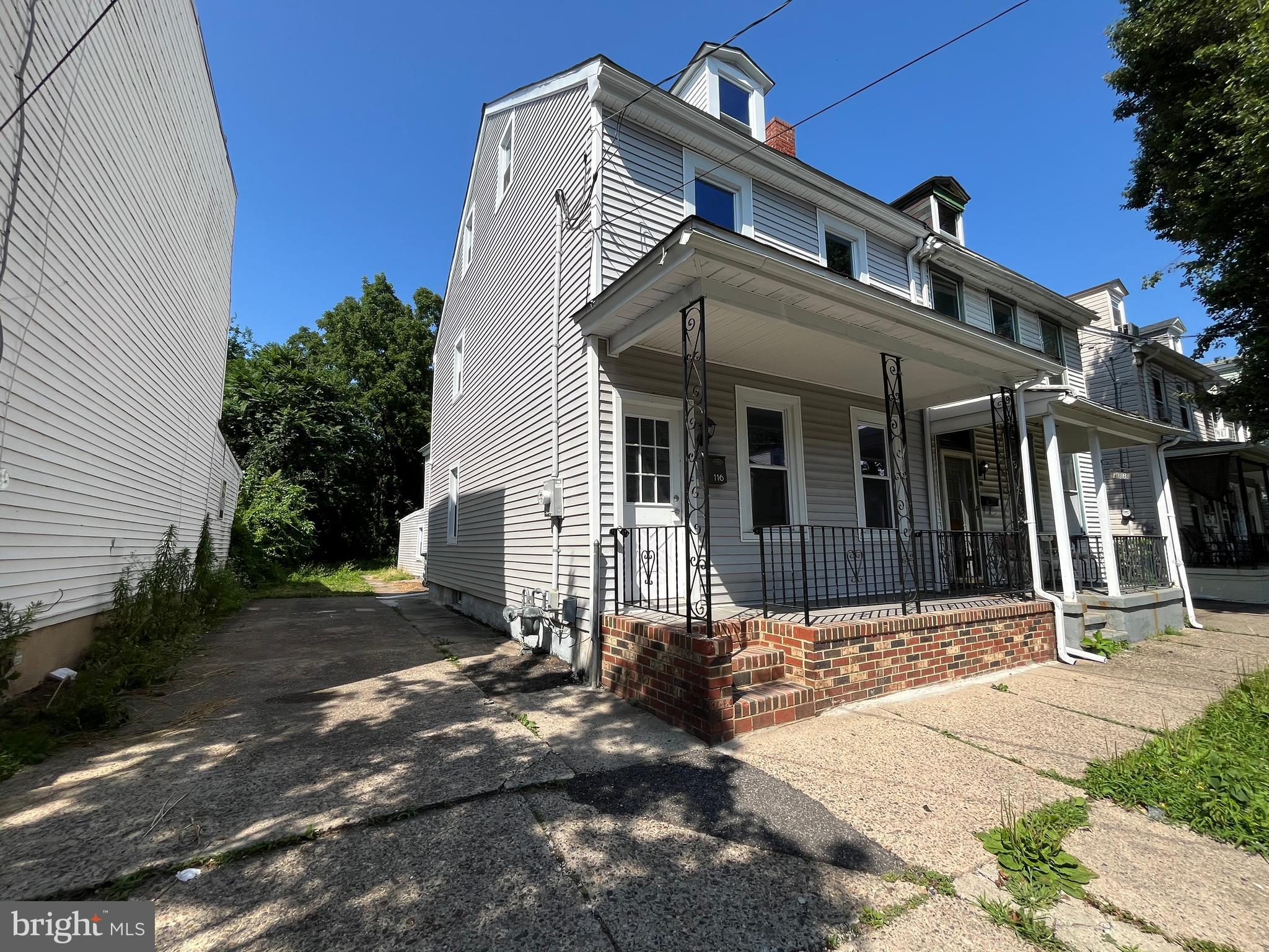116 E FEDERAL STREET