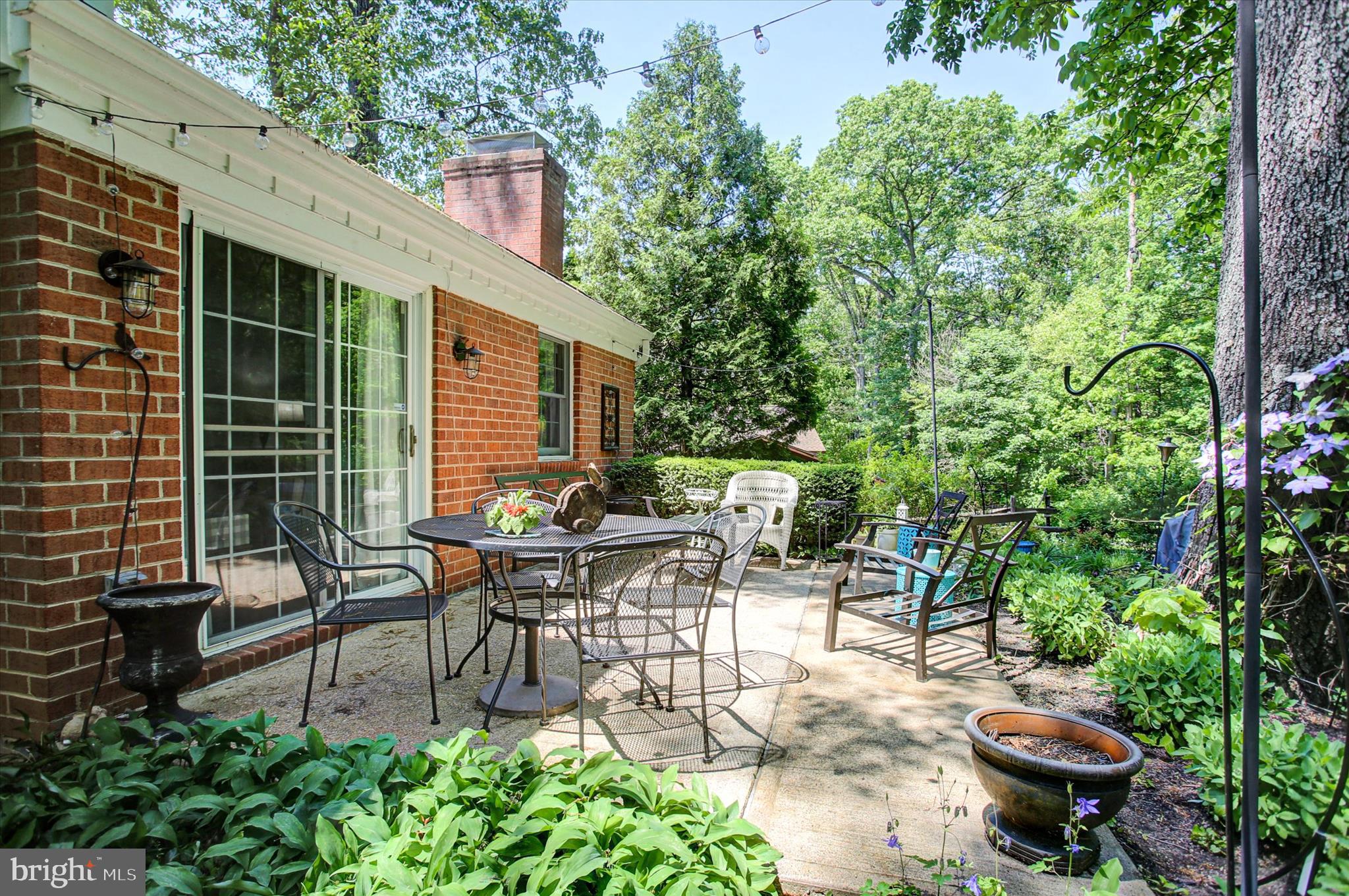 PENN NATIONAL ESTATES - Residential