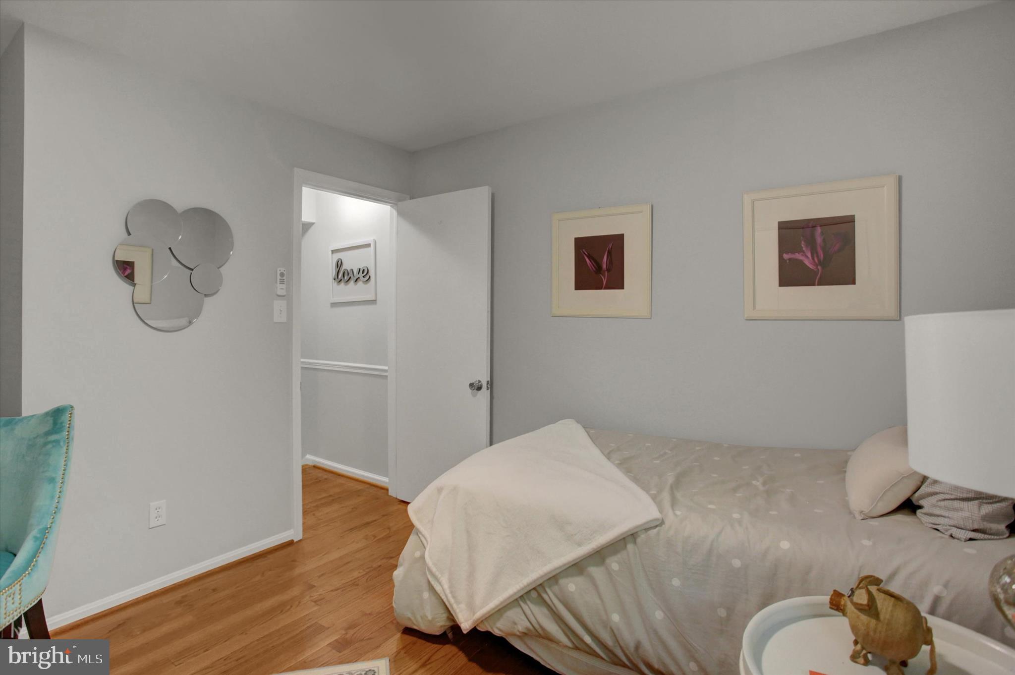 PENN NATIONAL ESTATES - Residential