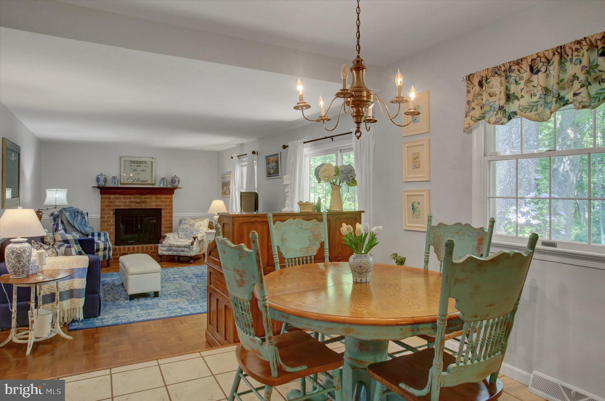 PENN NATIONAL ESTATES - Residential