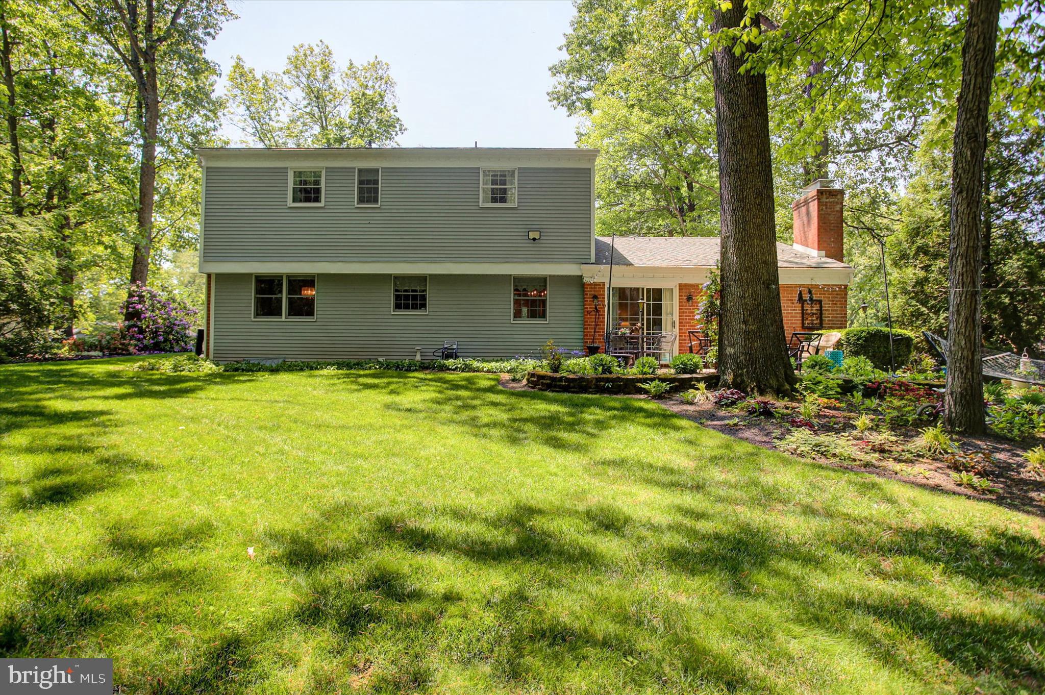 PENN NATIONAL ESTATES - Residential