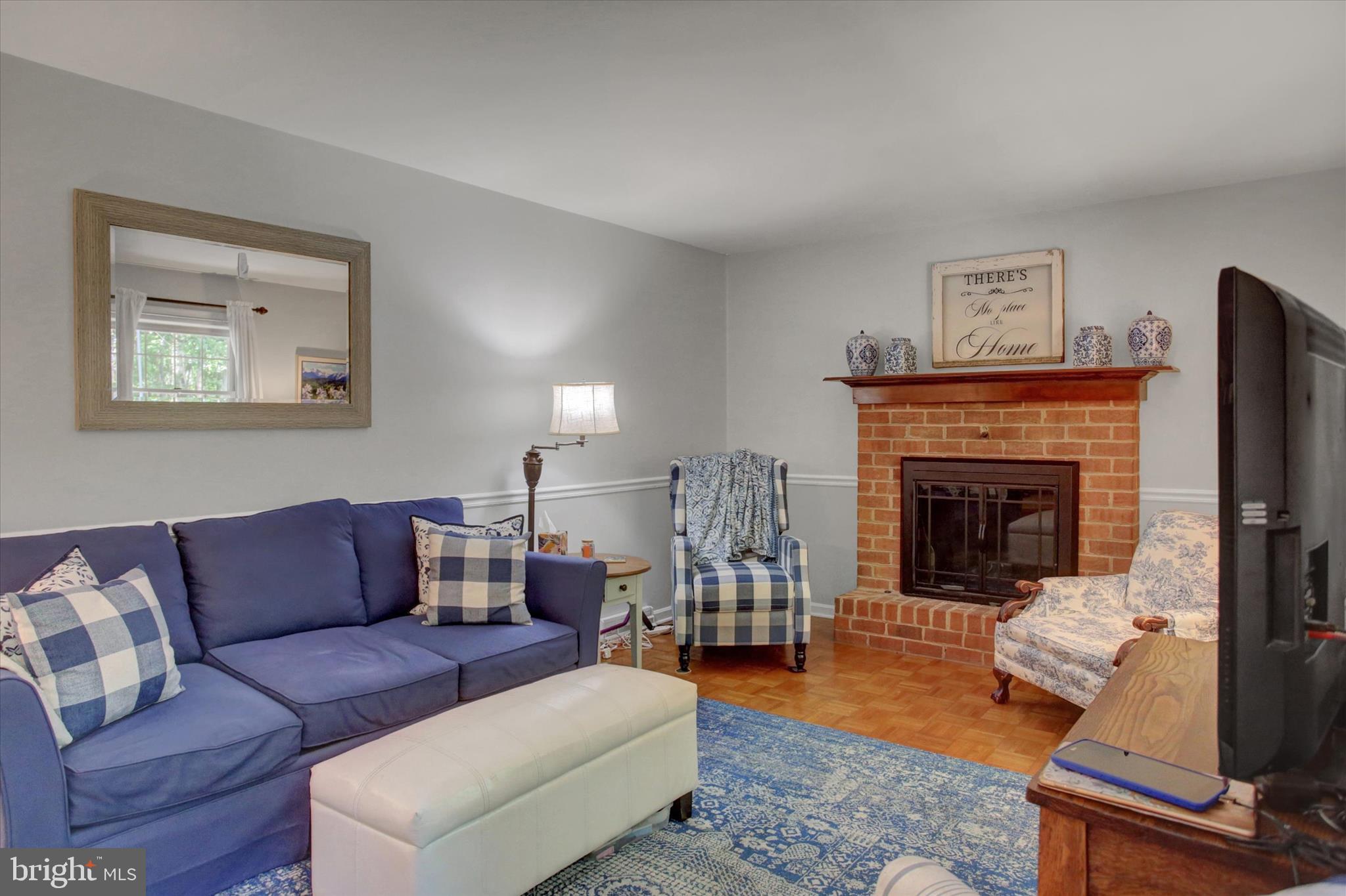 PENN NATIONAL ESTATES - Residential