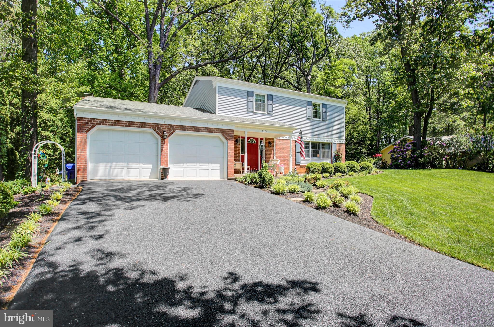 PENN NATIONAL ESTATES - Residential