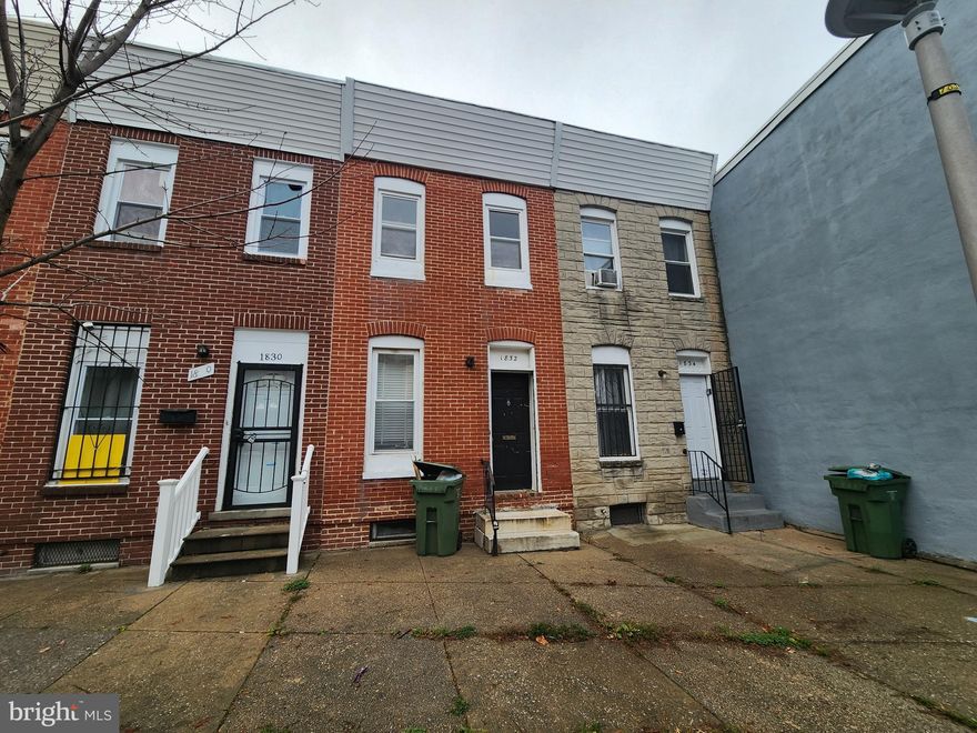 ONLINE AUCTION: Bidding begins 12/12/2025 @ 10:00 AM. Bidding ends 12/16/2025 @ 1:00 PM. List Price is Suggested Opening Bid. Deposit: $5,000.
 
This two-story townhouse is located in the Oliver neighborhood of Baltimore City. Residents can enjoy the nearby facilities and attractions such as the Johns Hopkins Hospital and Clifton Park. The property is vacant. The area provides easy access to U.S. Route 1 via nearby surface streets, making travel to eastbound Baltimore and other parts of the city.