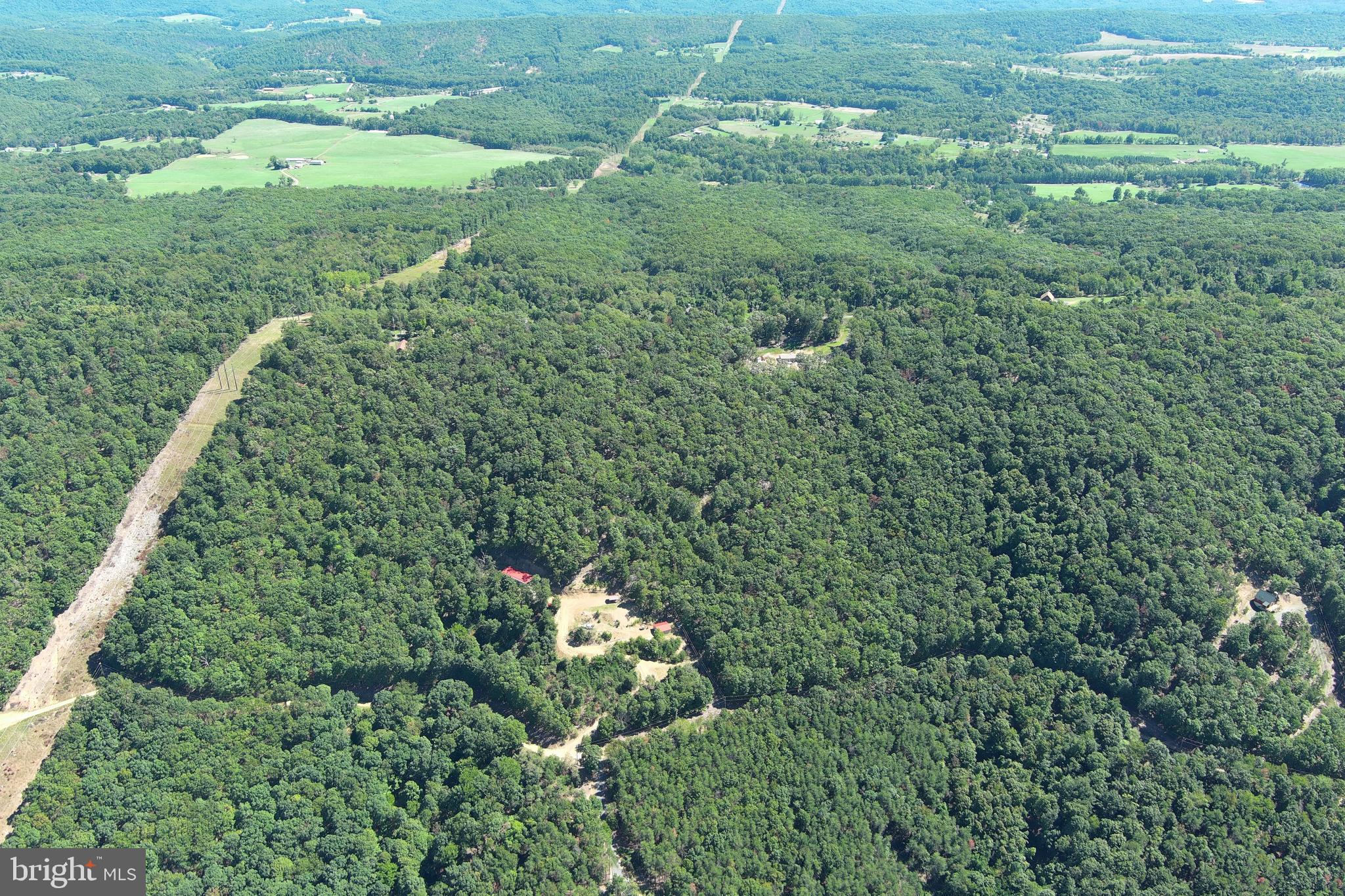 SHADOW KNOLLS - Residential