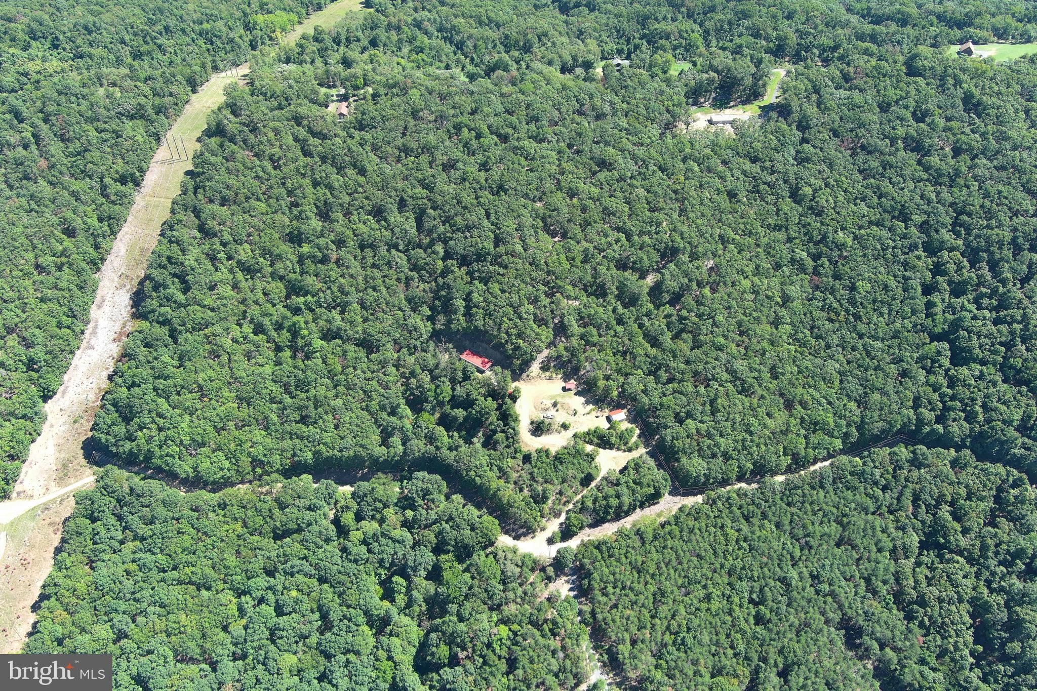 SHADOW KNOLLS - Residential