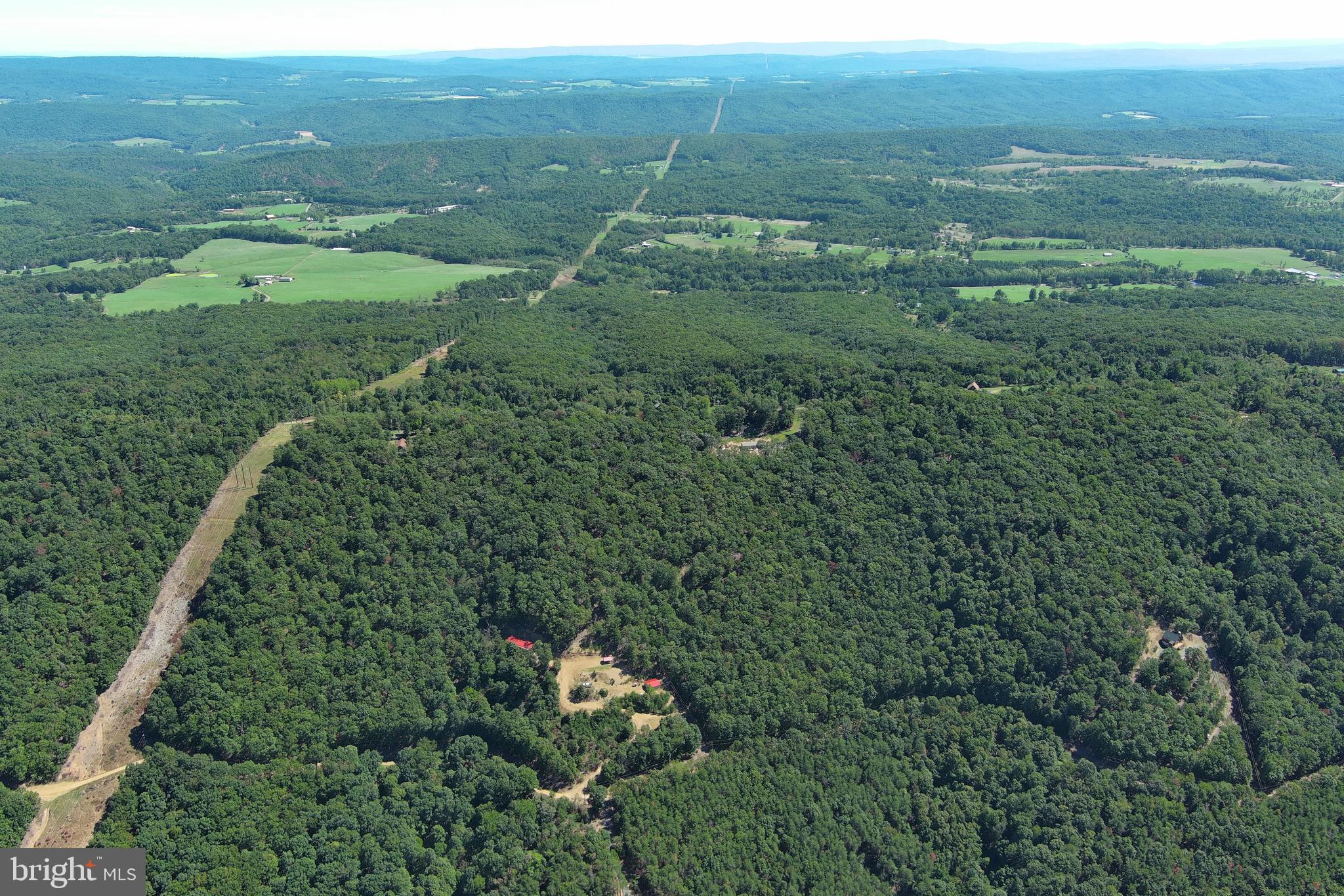 SHADOW KNOLLS - Residential