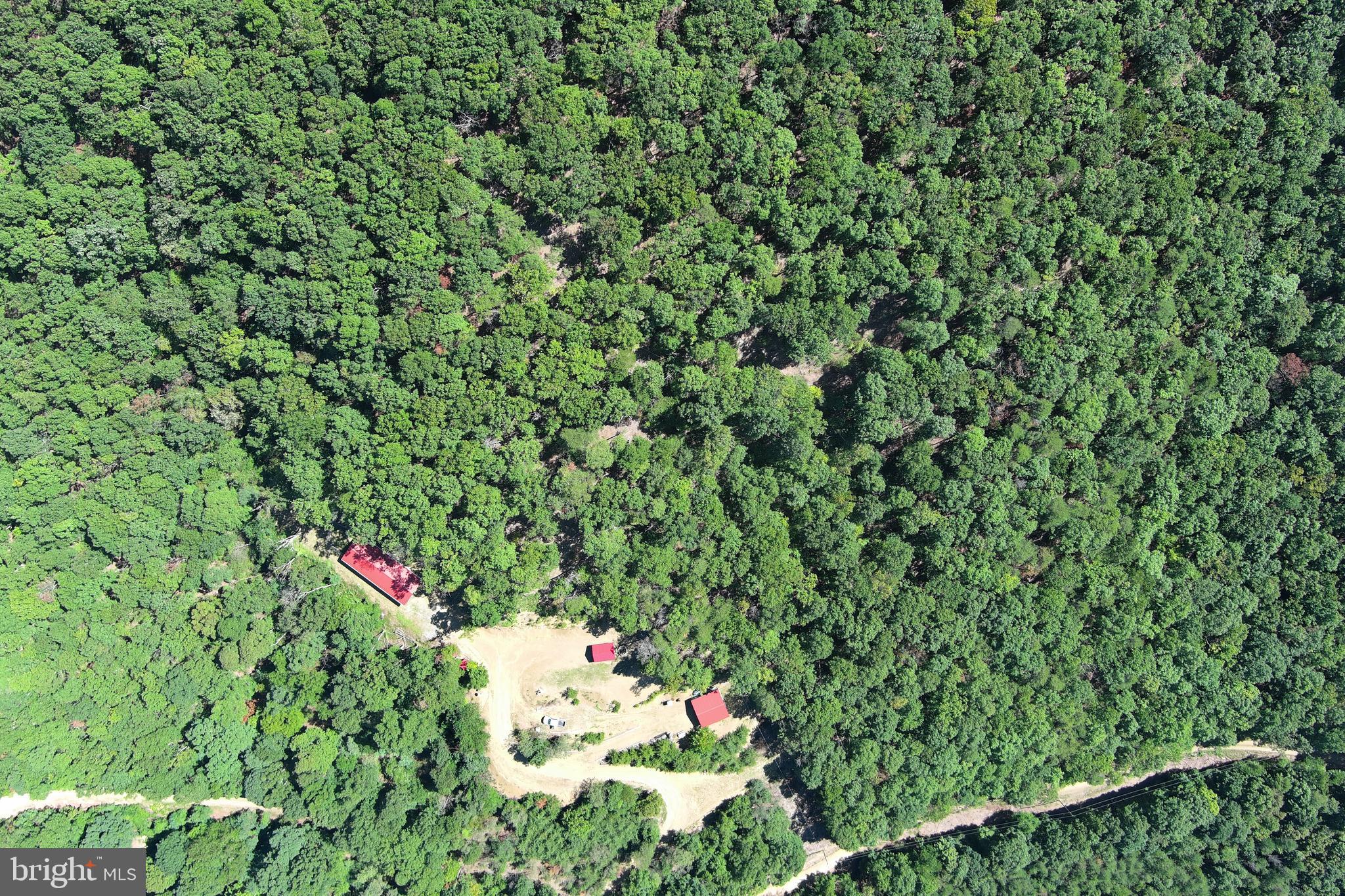 SHADOW KNOLLS - Residential