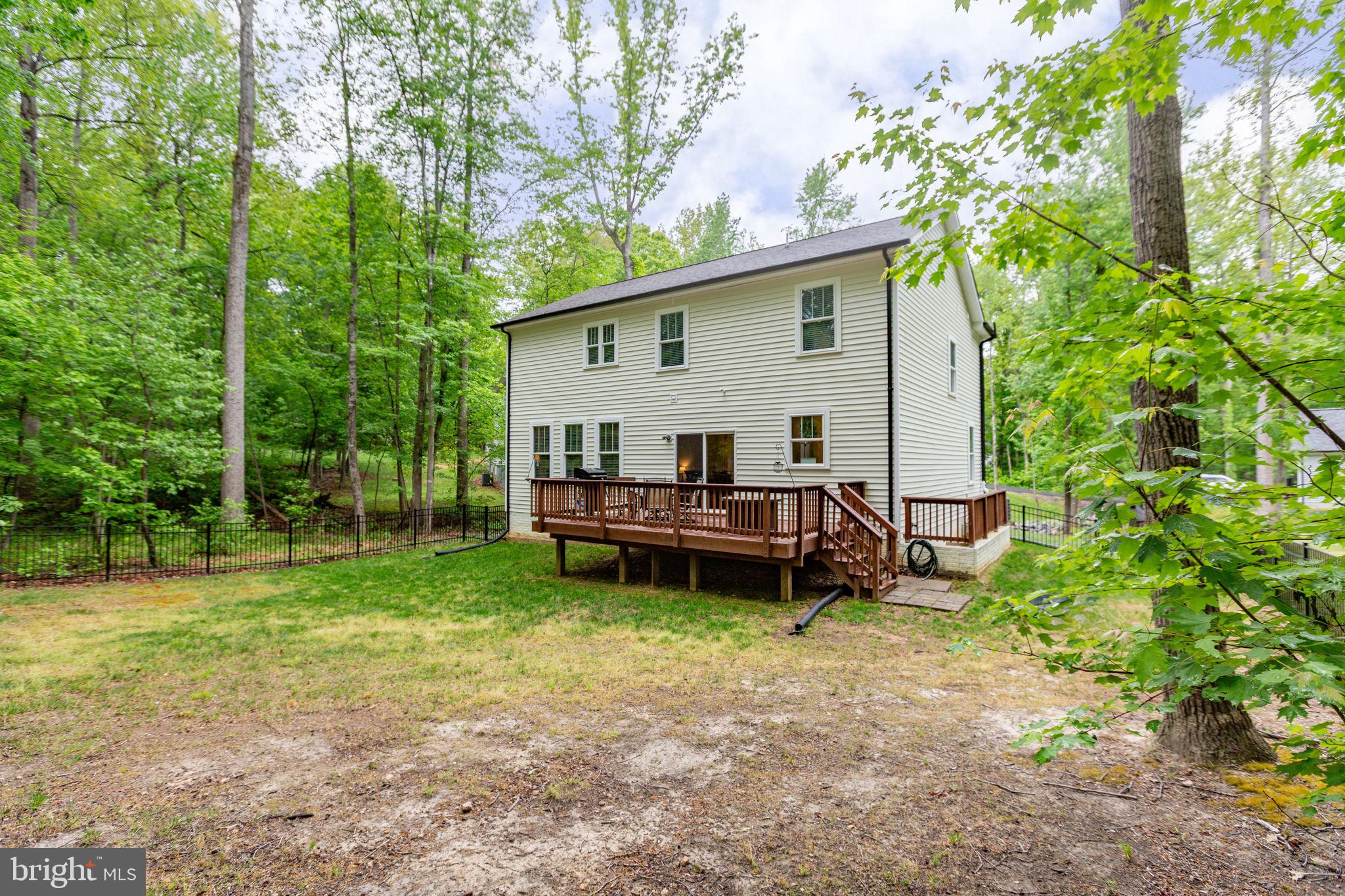 LAKE WILDERNESS - Residential