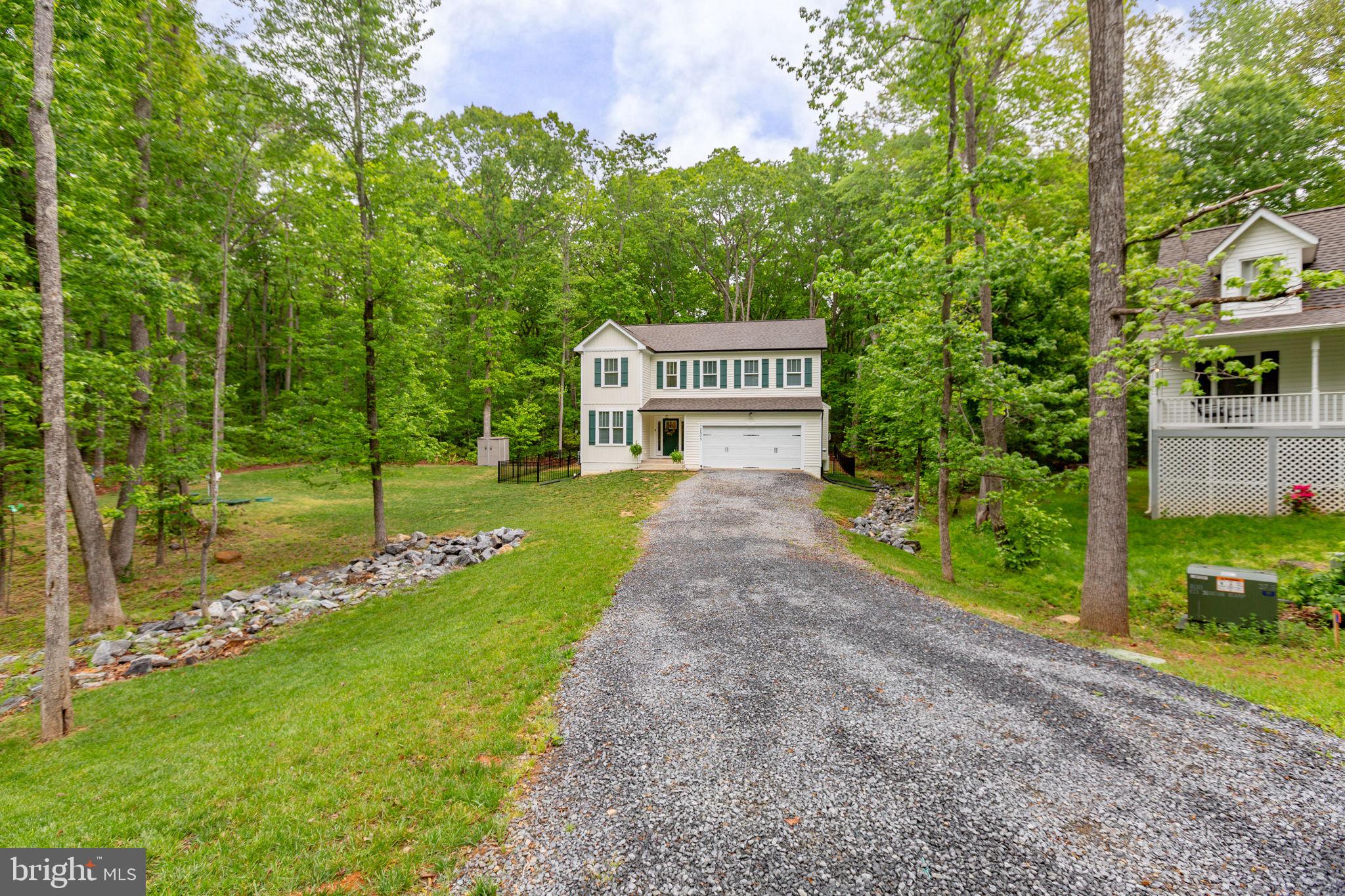 LAKE WILDERNESS - Residential