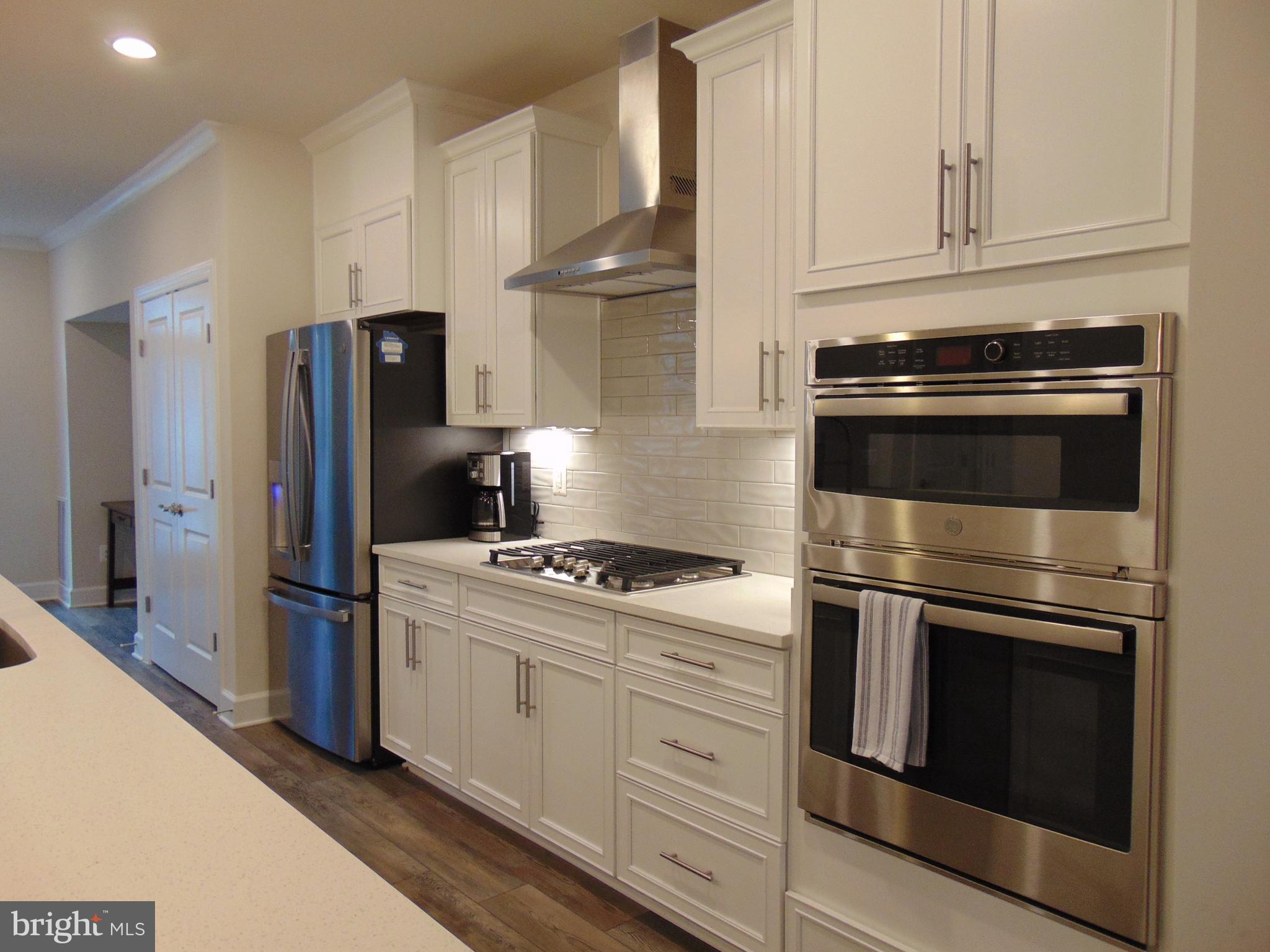 KINCORA - Residential Lease