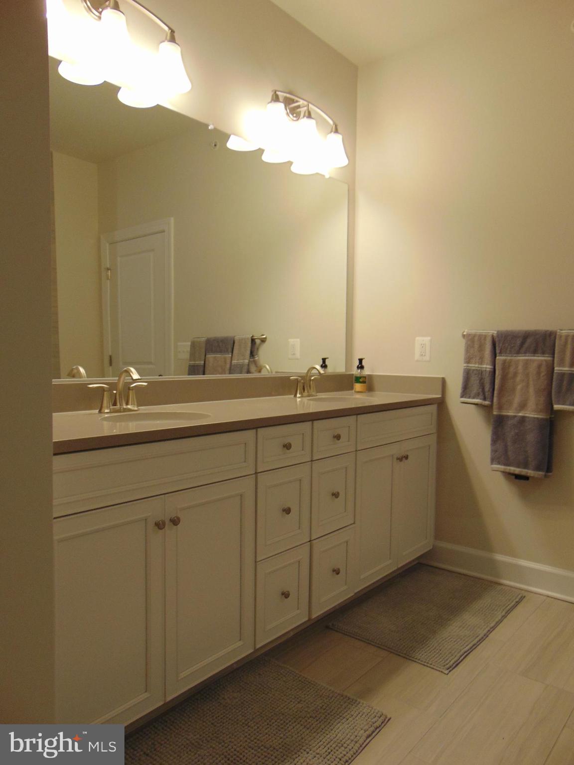 KINCORA - Residential Lease