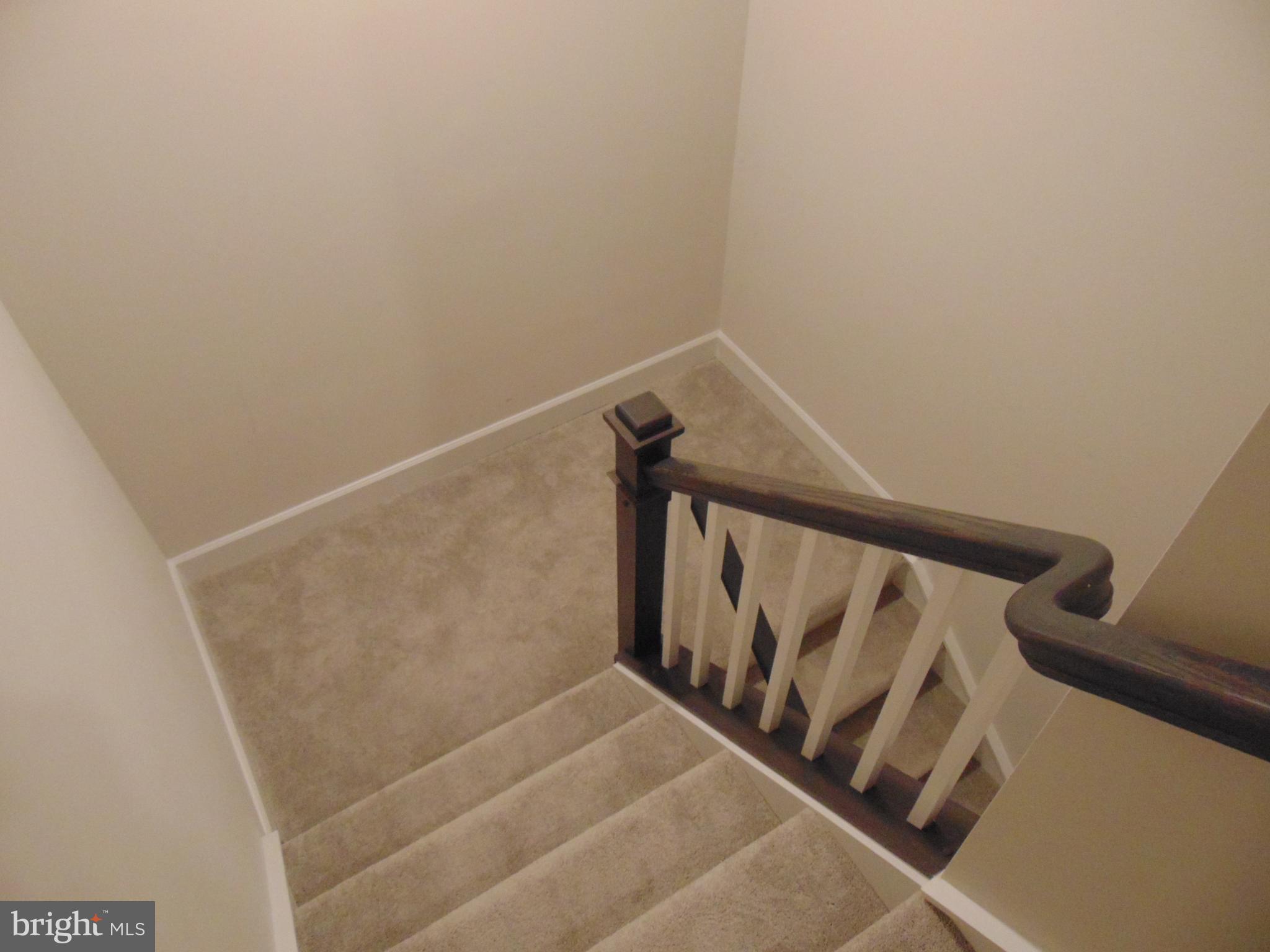 KINCORA - Residential Lease