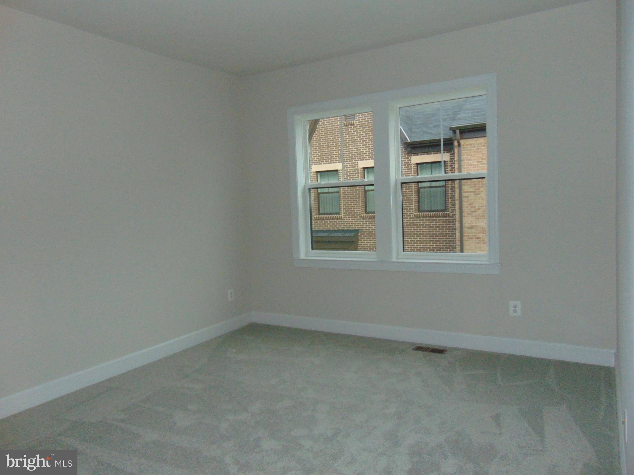 KINCORA - Residential Lease