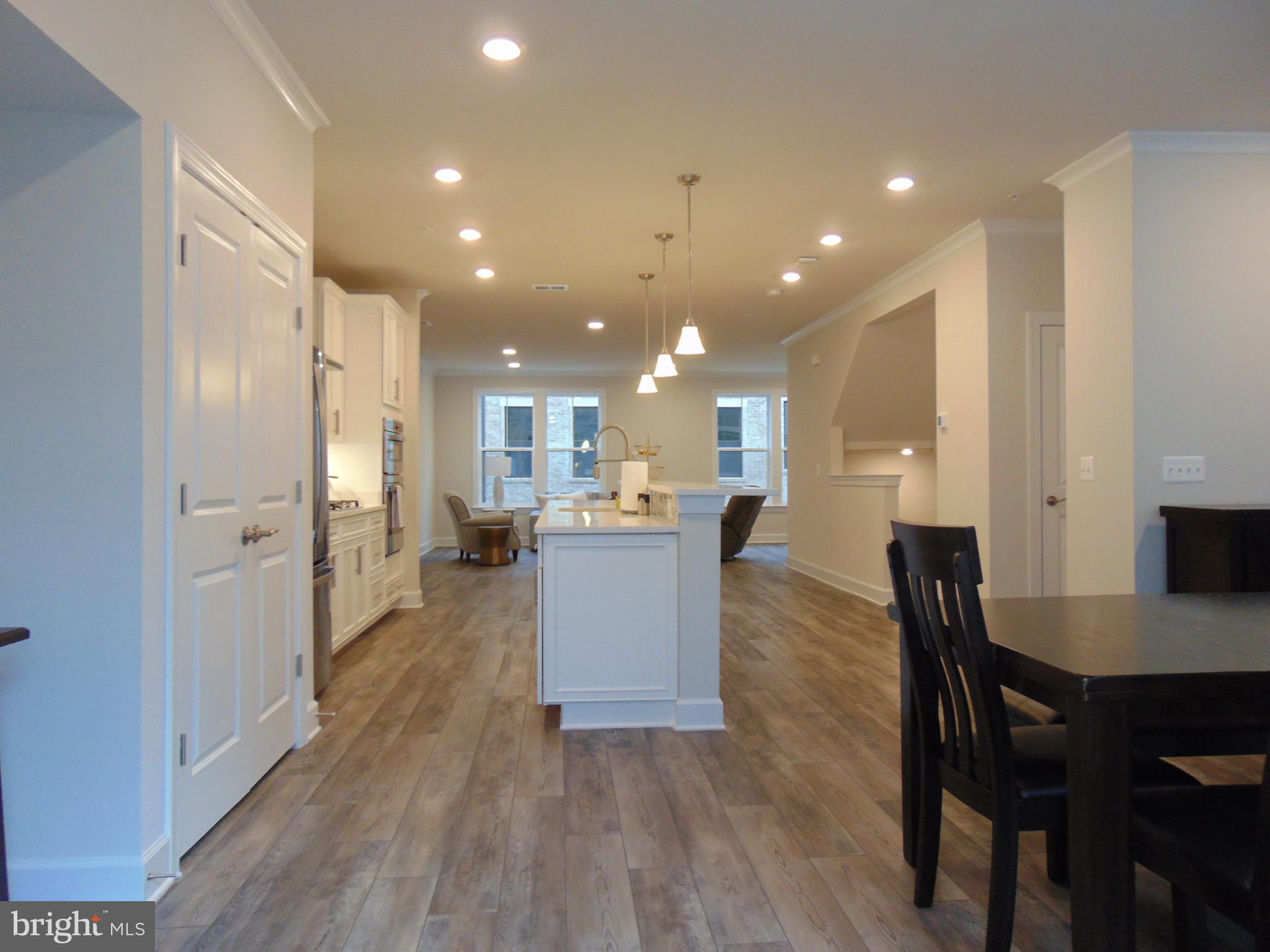 KINCORA - Residential Lease