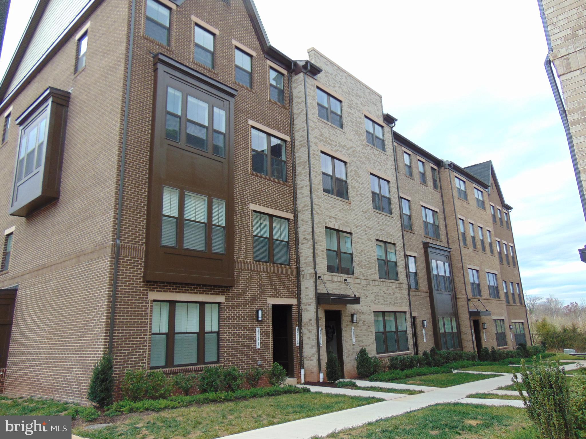 KINCORA - Residential Lease