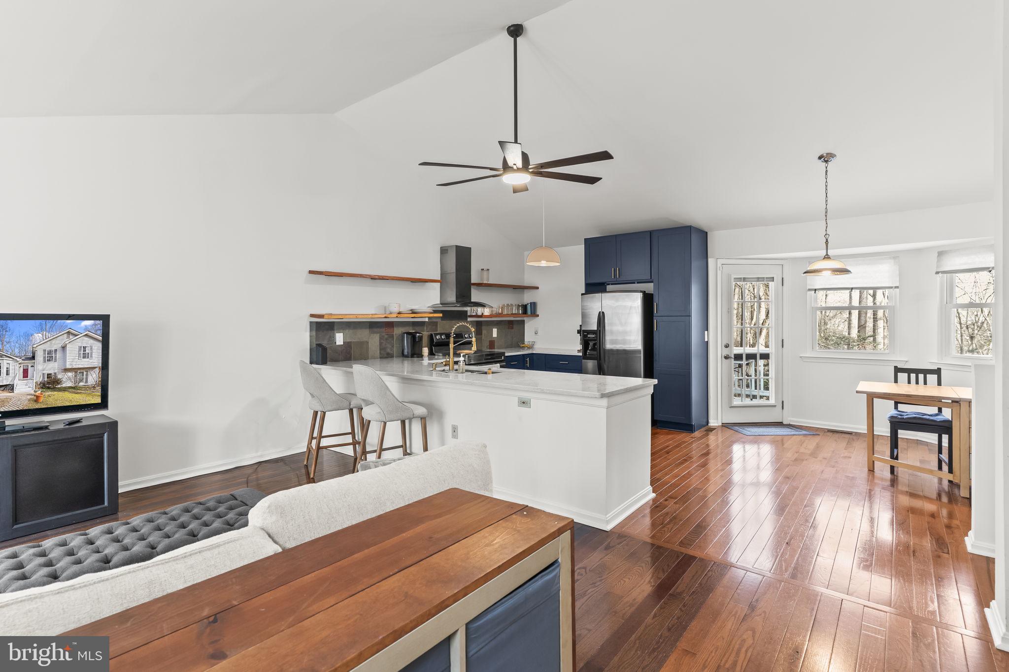 CHESAPEAKE HEIGHTS - Residential