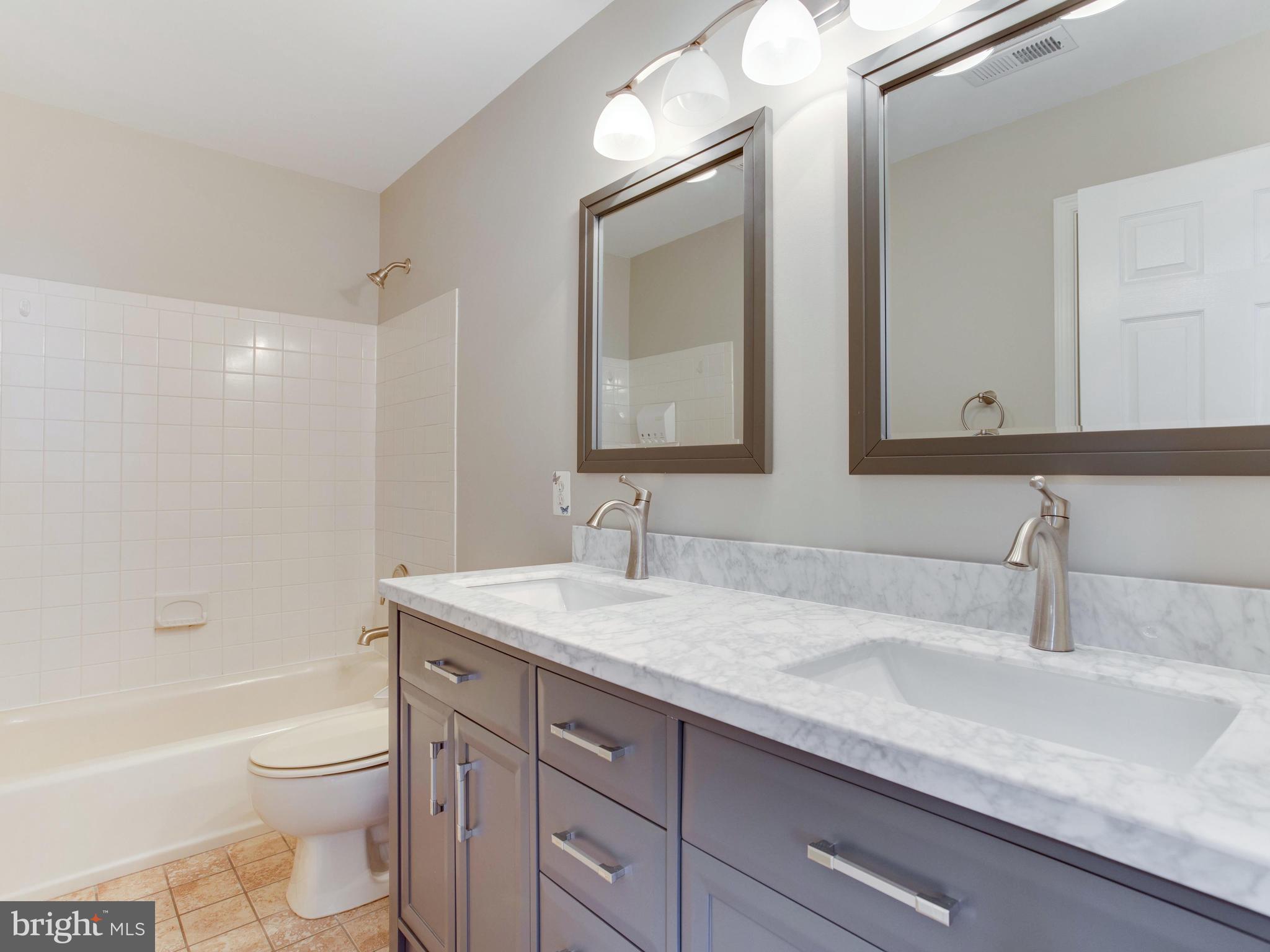 MARVINS COURT - Residential