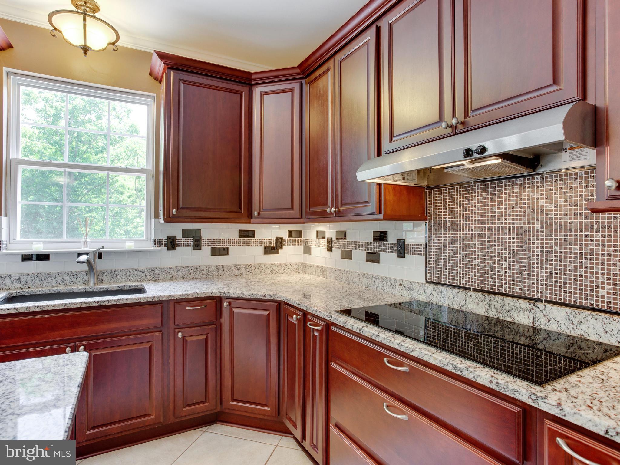 MARVINS COURT - Residential