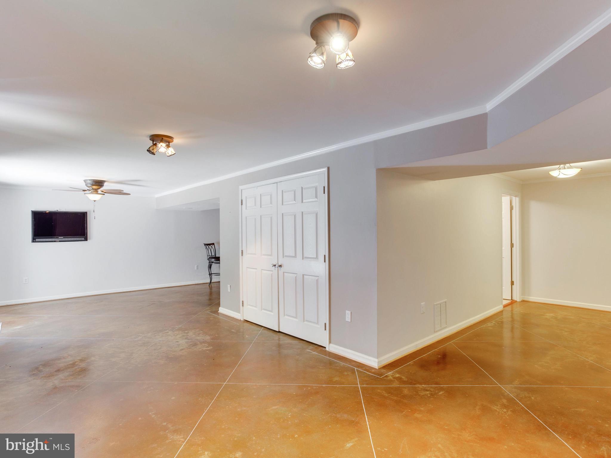 MARVINS COURT - Residential