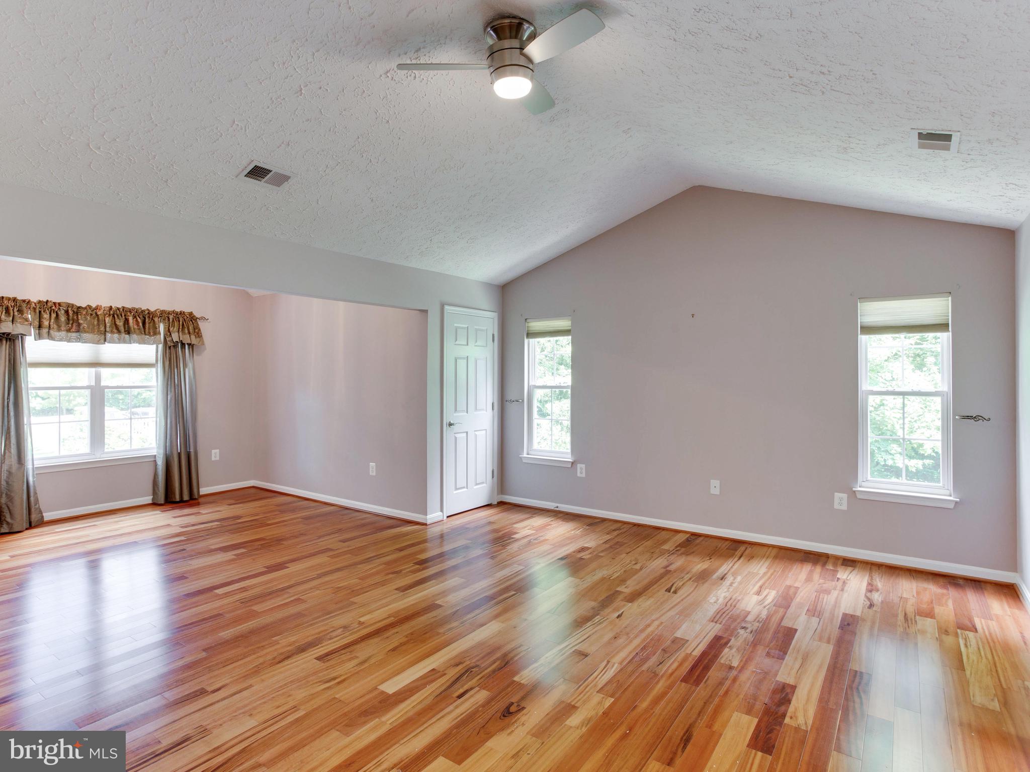 MARVINS COURT - Residential