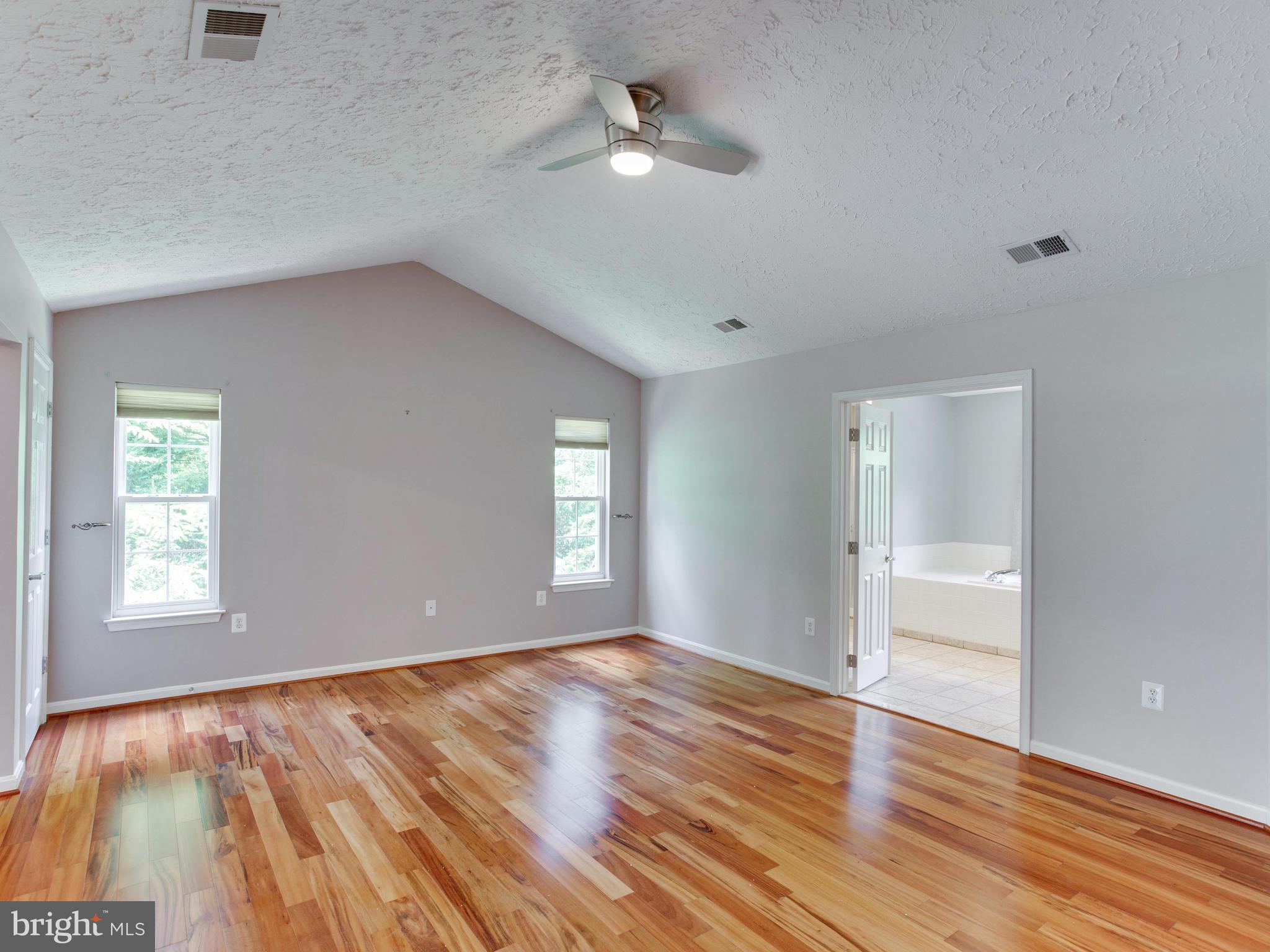 MARVINS COURT - Residential