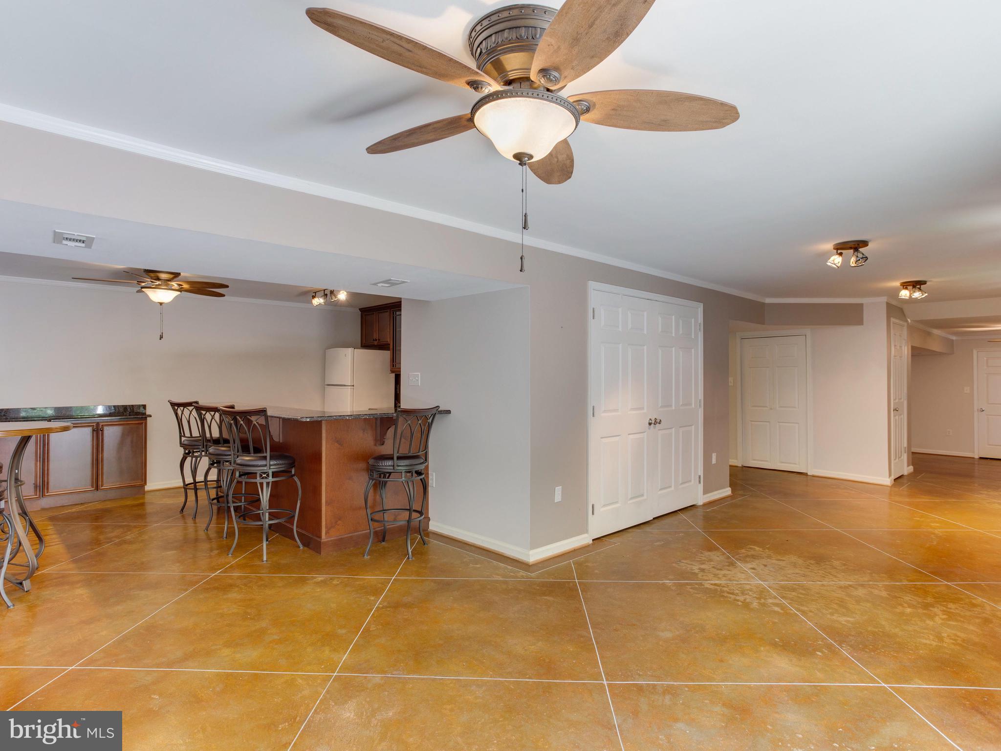 MARVINS COURT - Residential