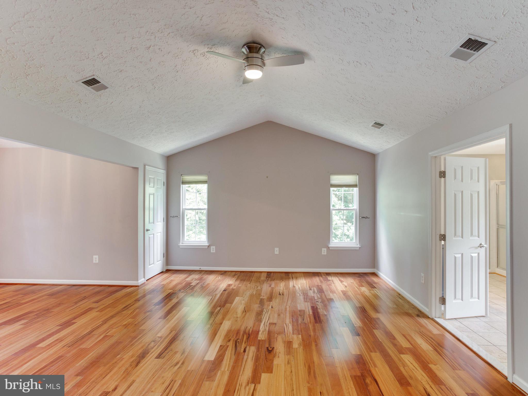 MARVINS COURT - Residential