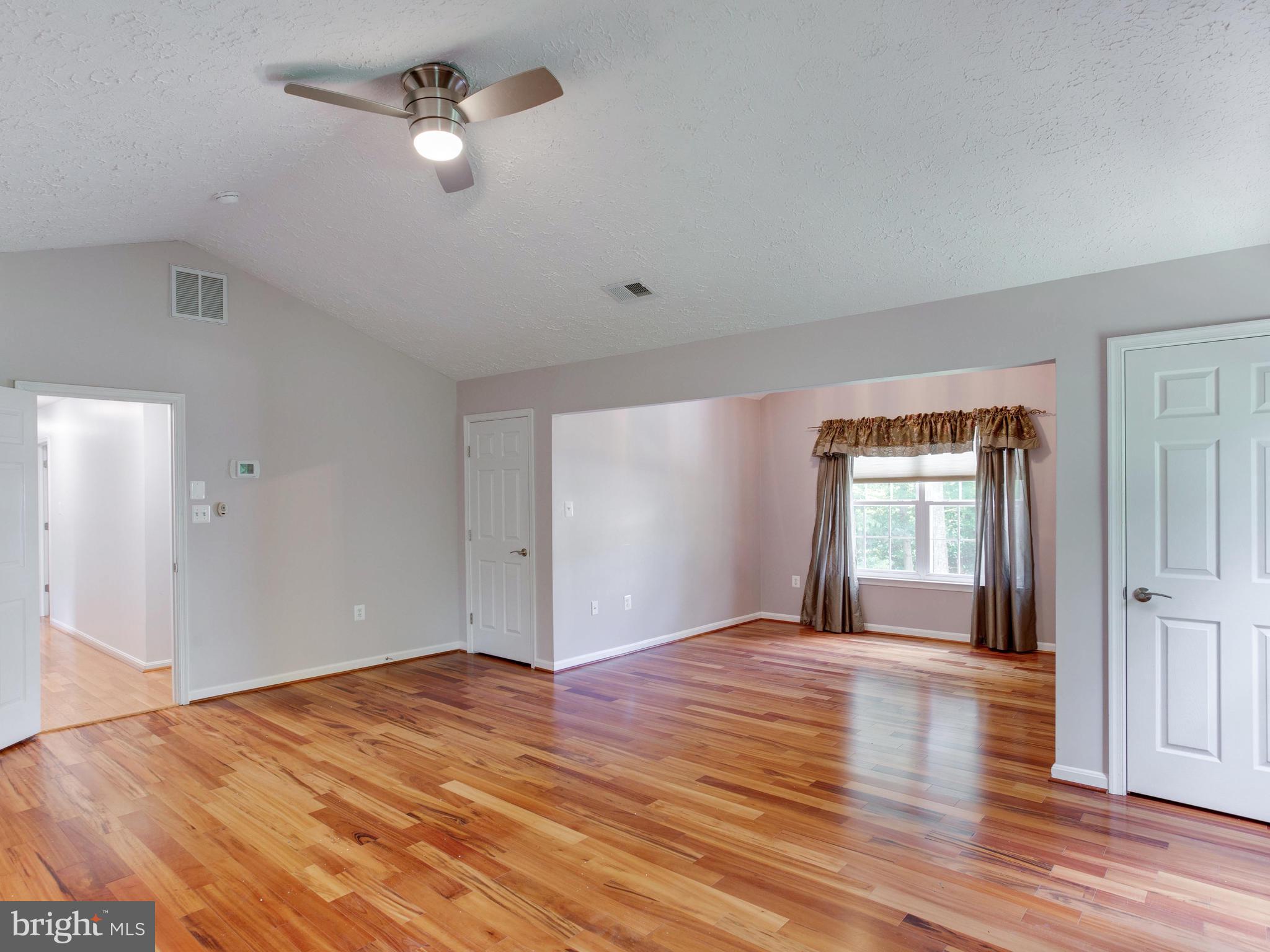 MARVINS COURT - Residential