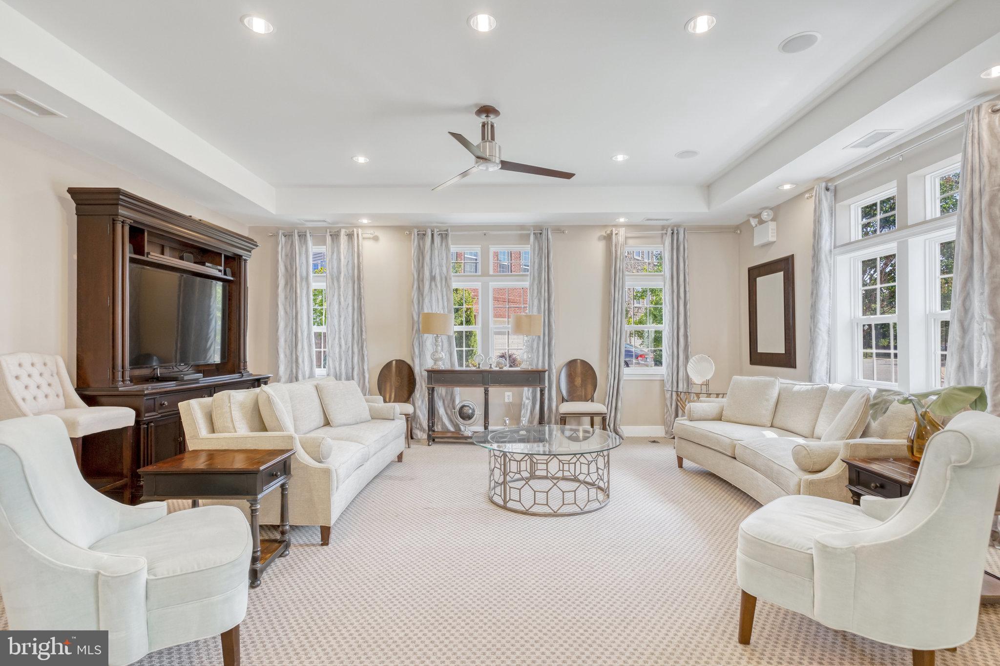 GATHERINGS AT WELLINGTON - Residential