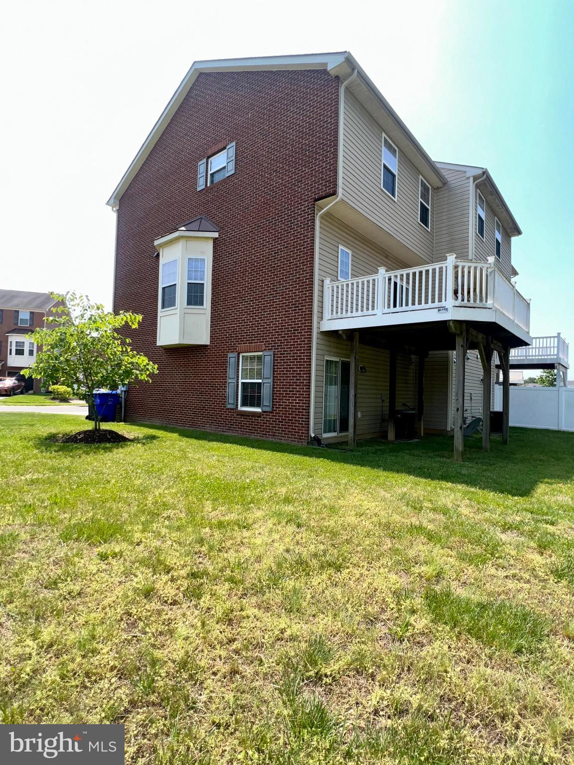 SHEFFIELD/FAIRWAY VILLAGE - Residential